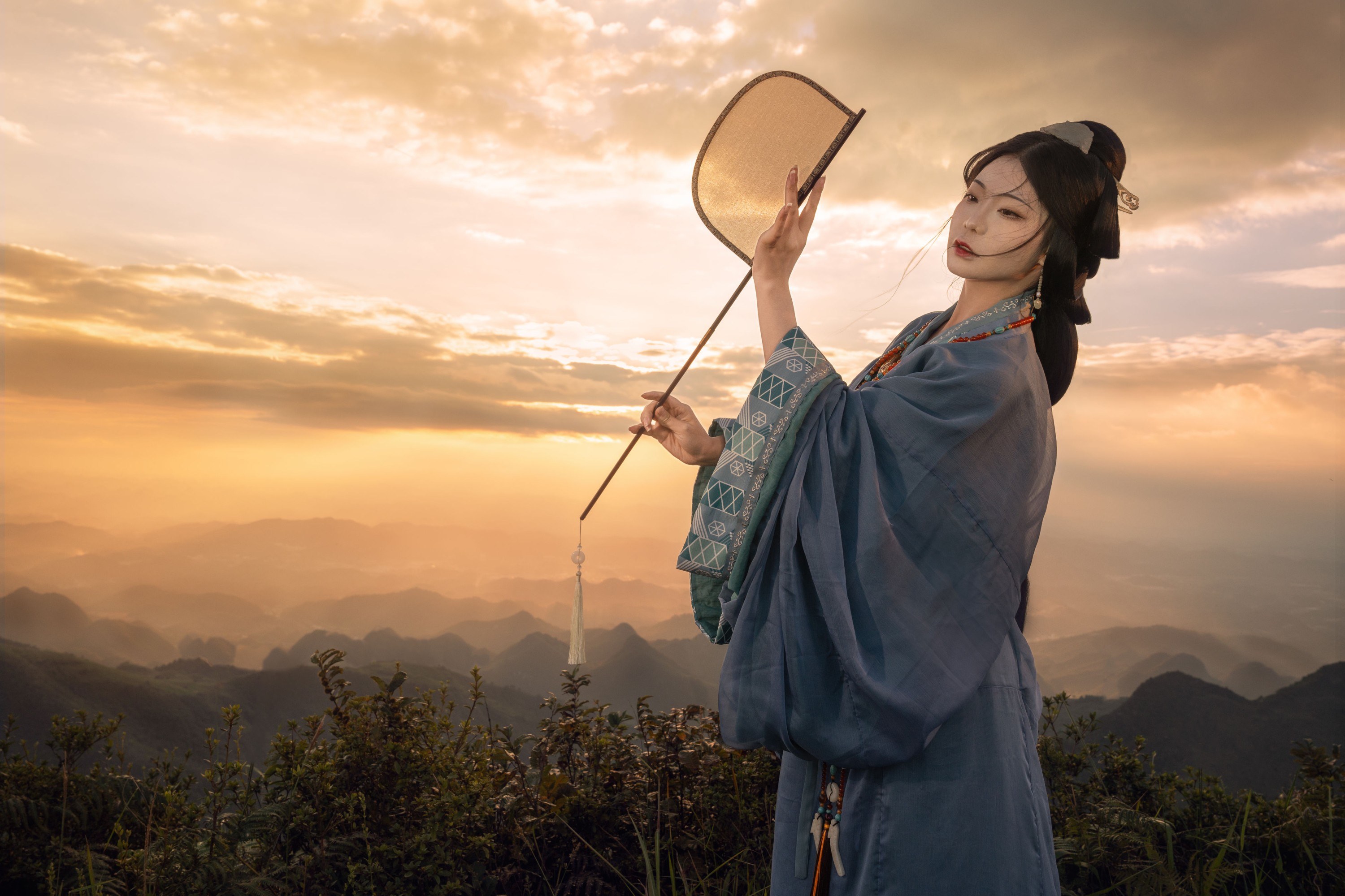 青夙(sù)不摆烂 – 《踏山河》[13P]