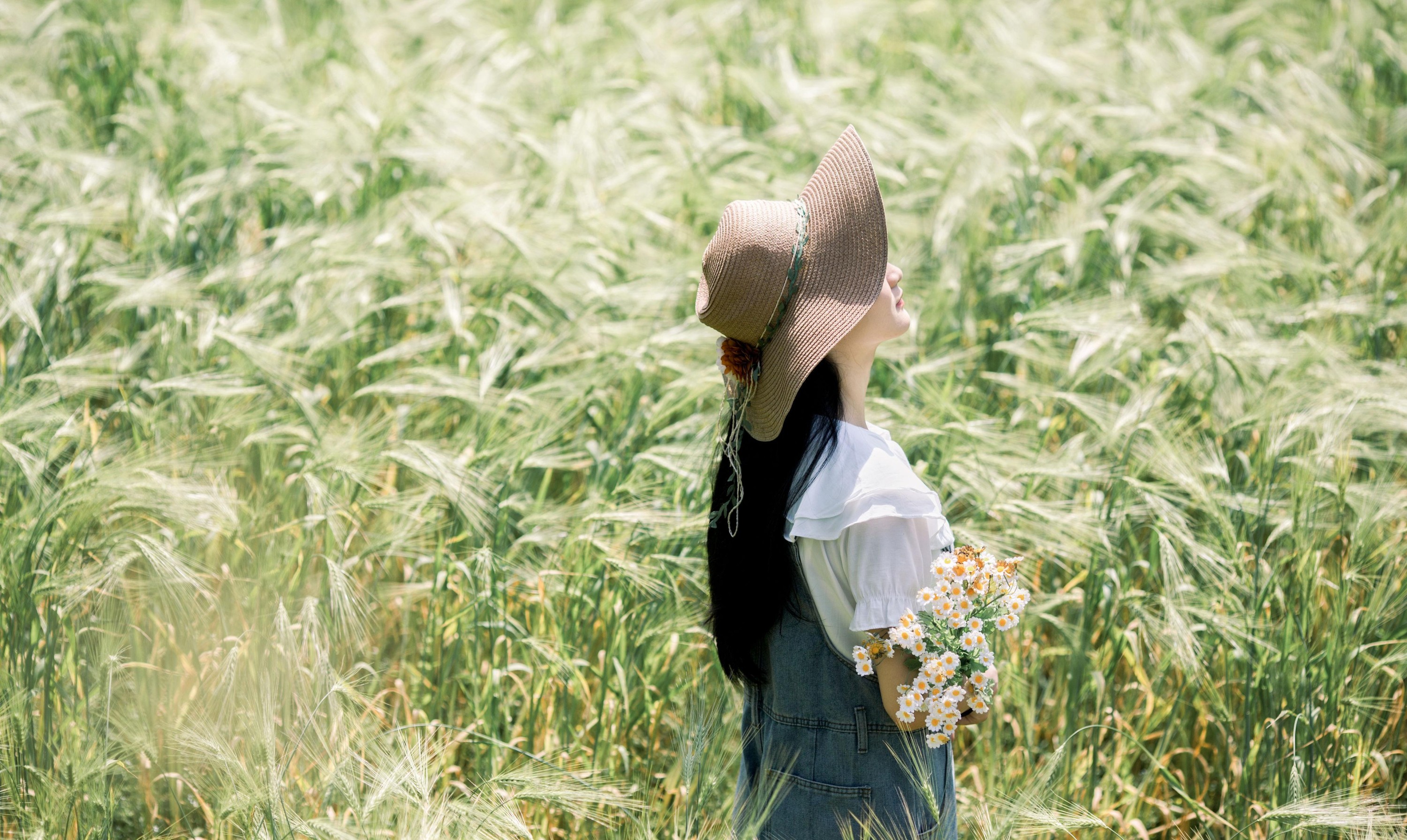 嗨森Riley – 《麦田守望者》[15P]