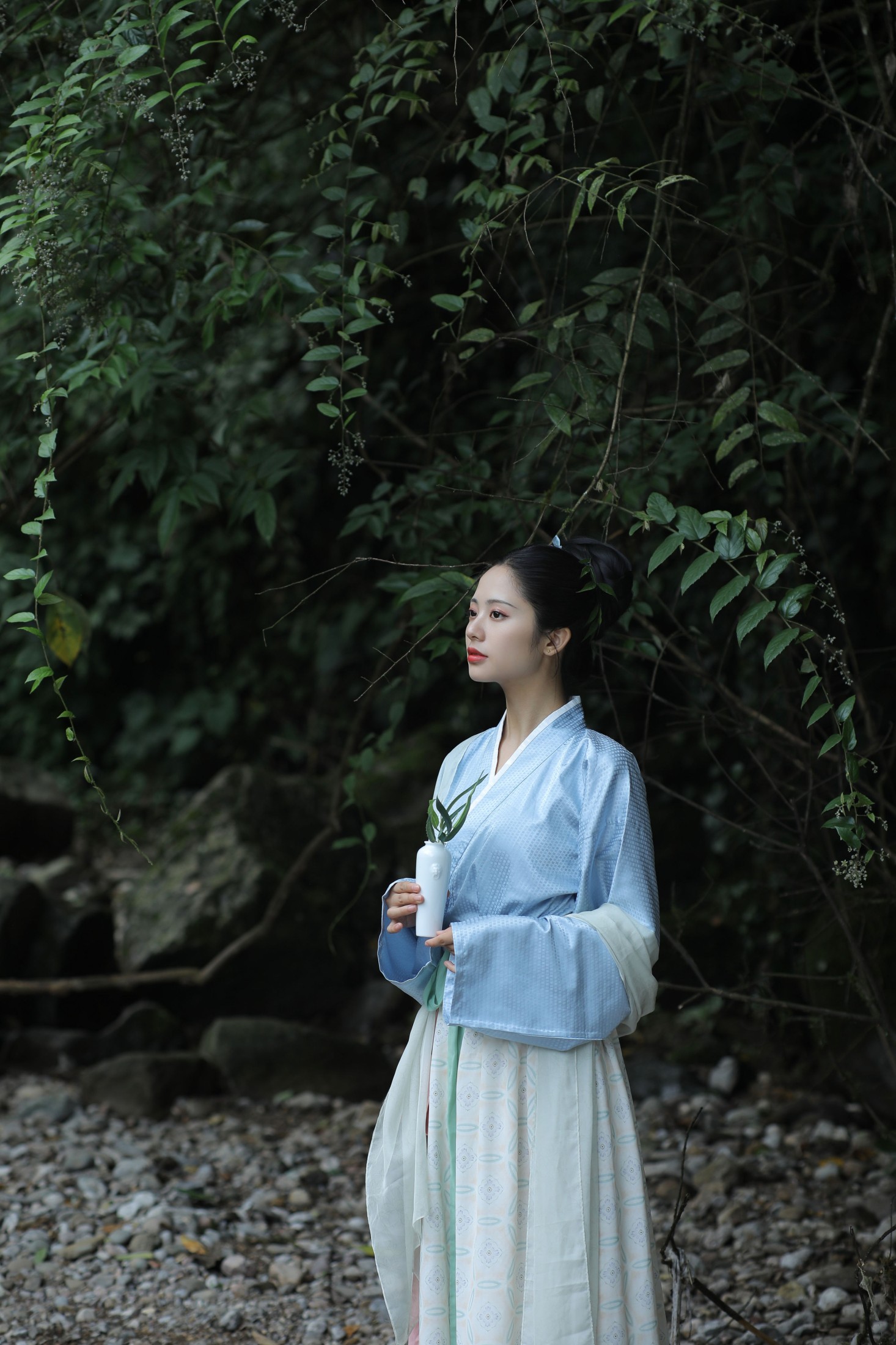 是雨诗呀 – 《浣溪沙》[26P]