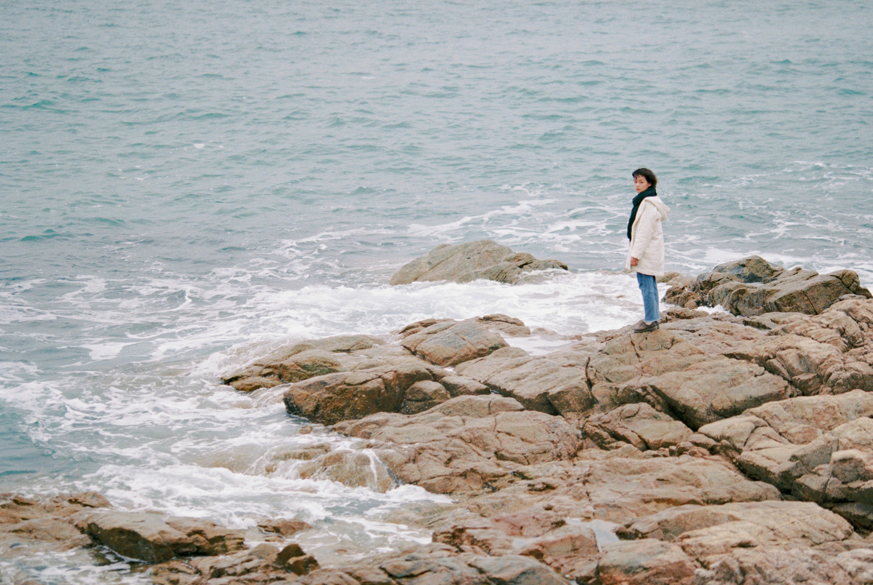 秋歌 – 《听海》[26P]