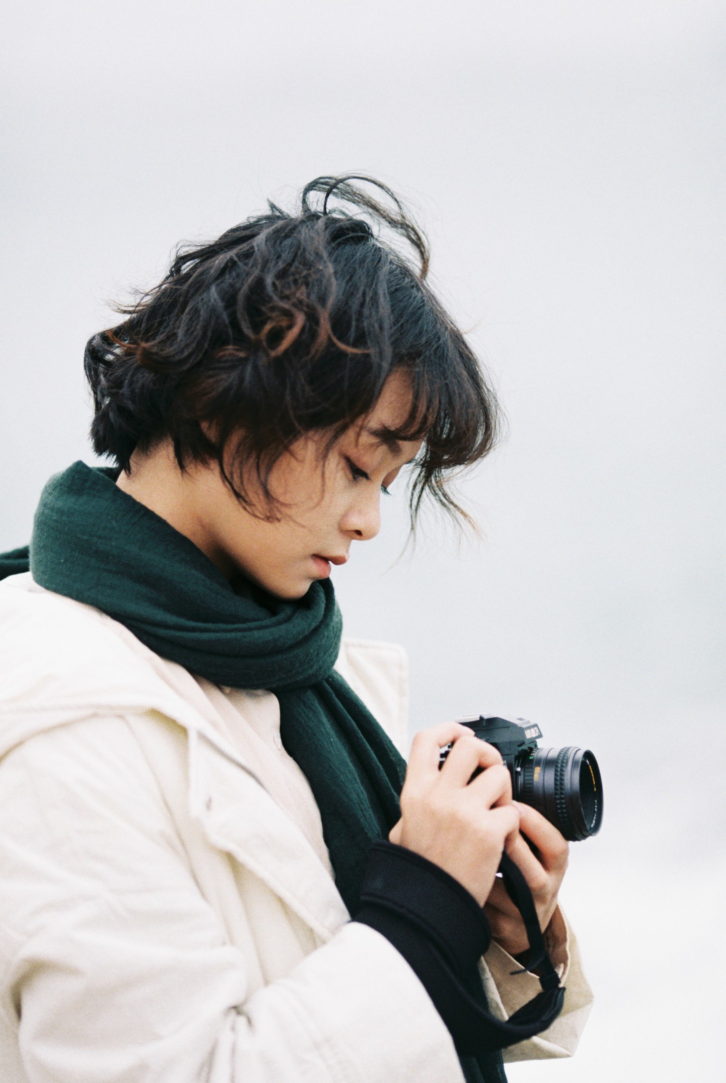 秋歌 – 《听海》[26P]