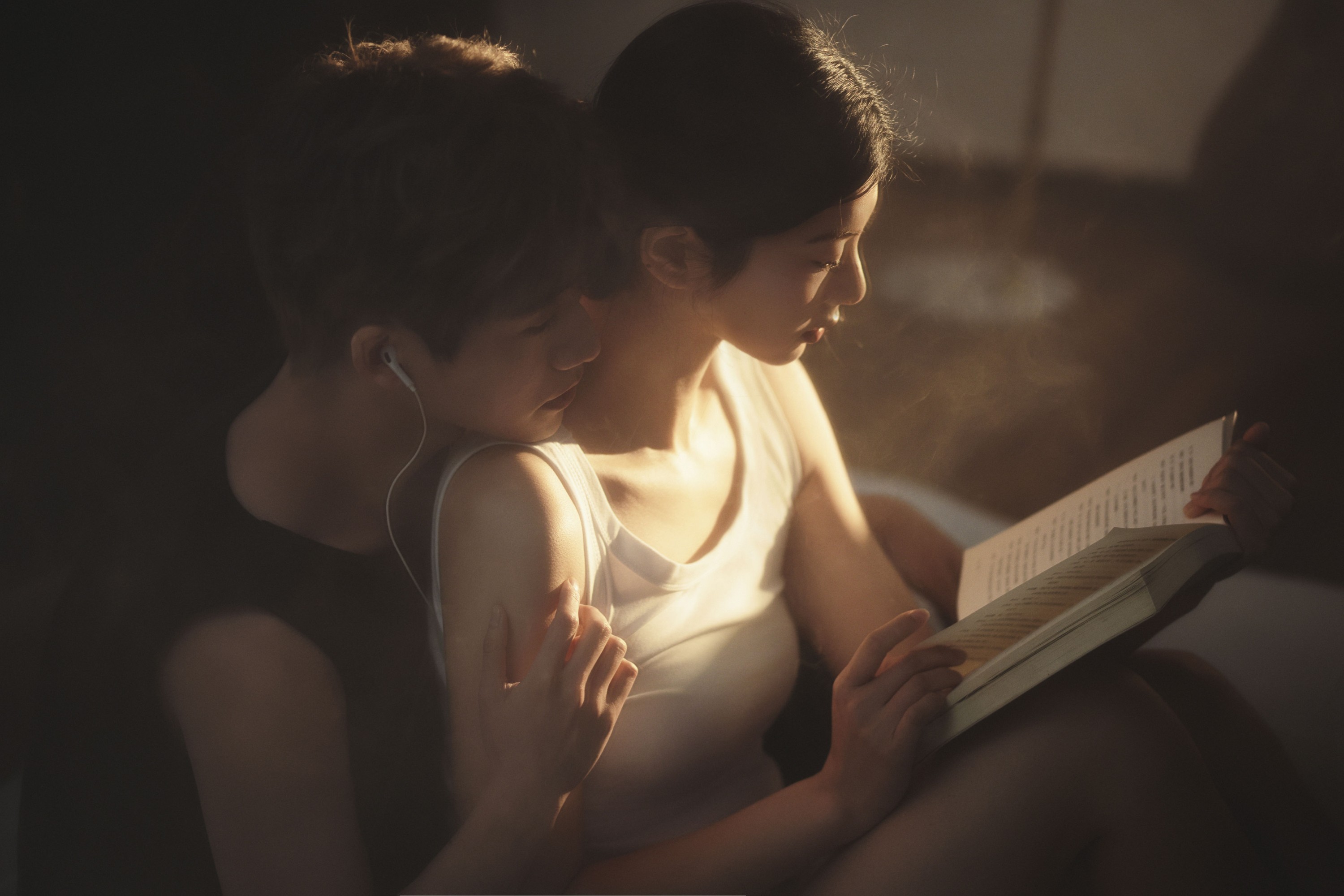 晴天+卡卡 – 《光记录了我们的故事》[14P]