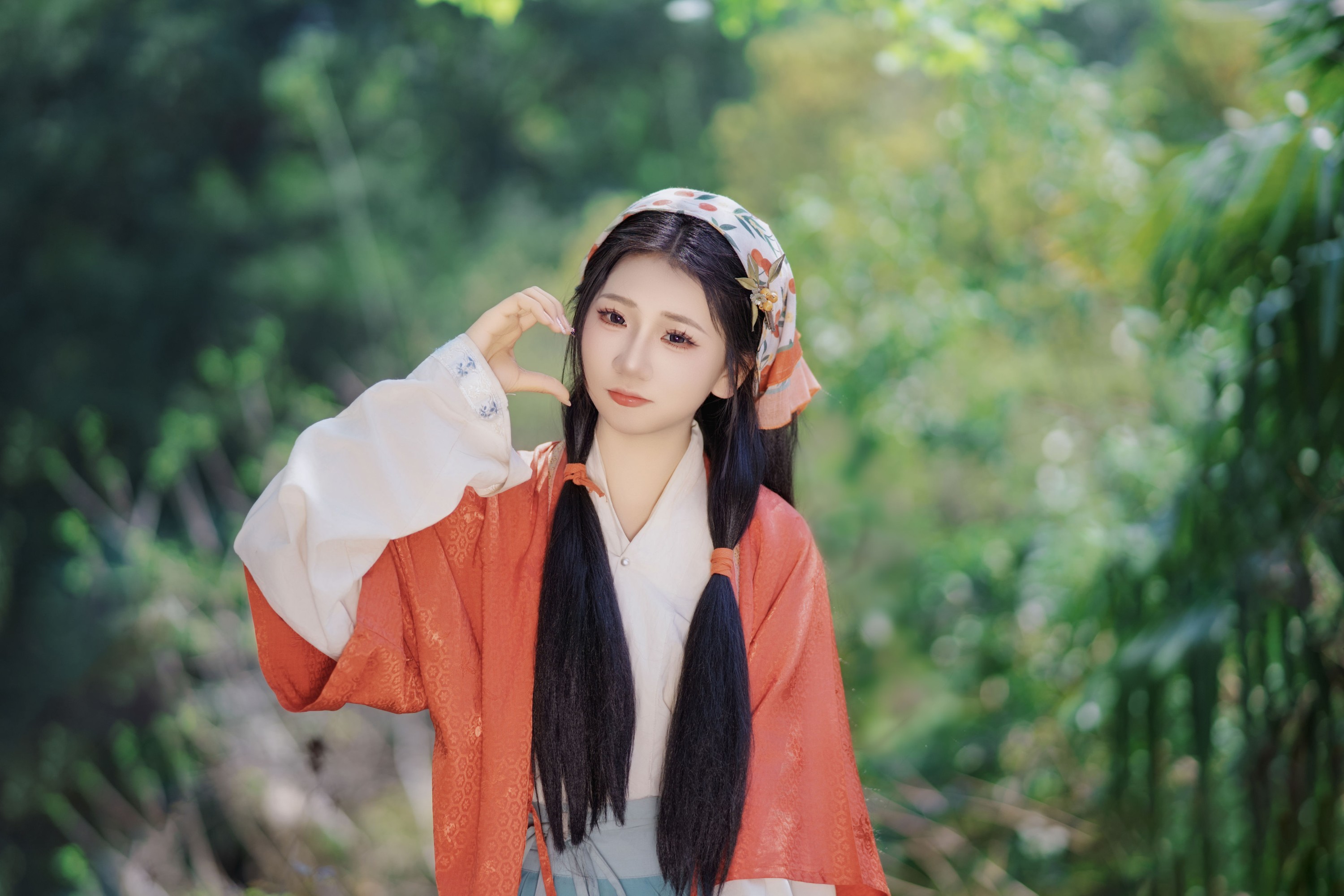 高雨琴 – 《淘气的小女娘》[13P]