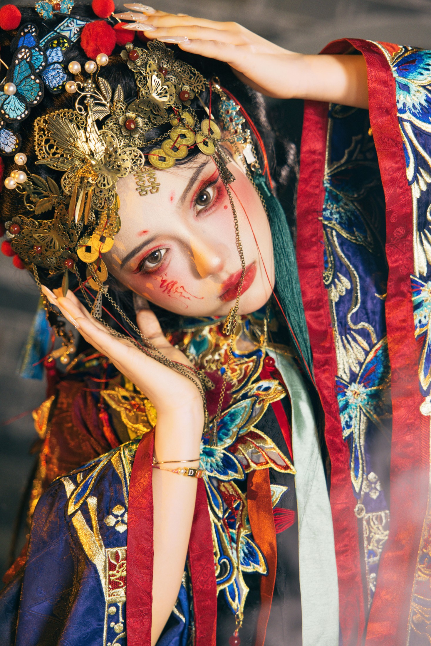 衔鹿 – 《傩舞》[37P]