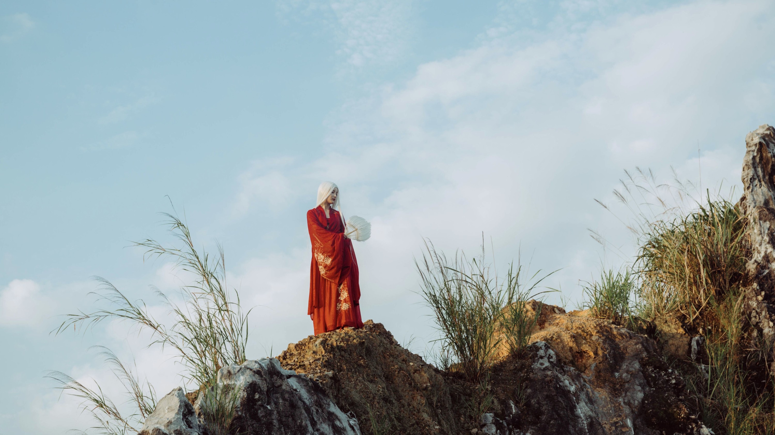 彭彭 – 《白发魔女》[20P]