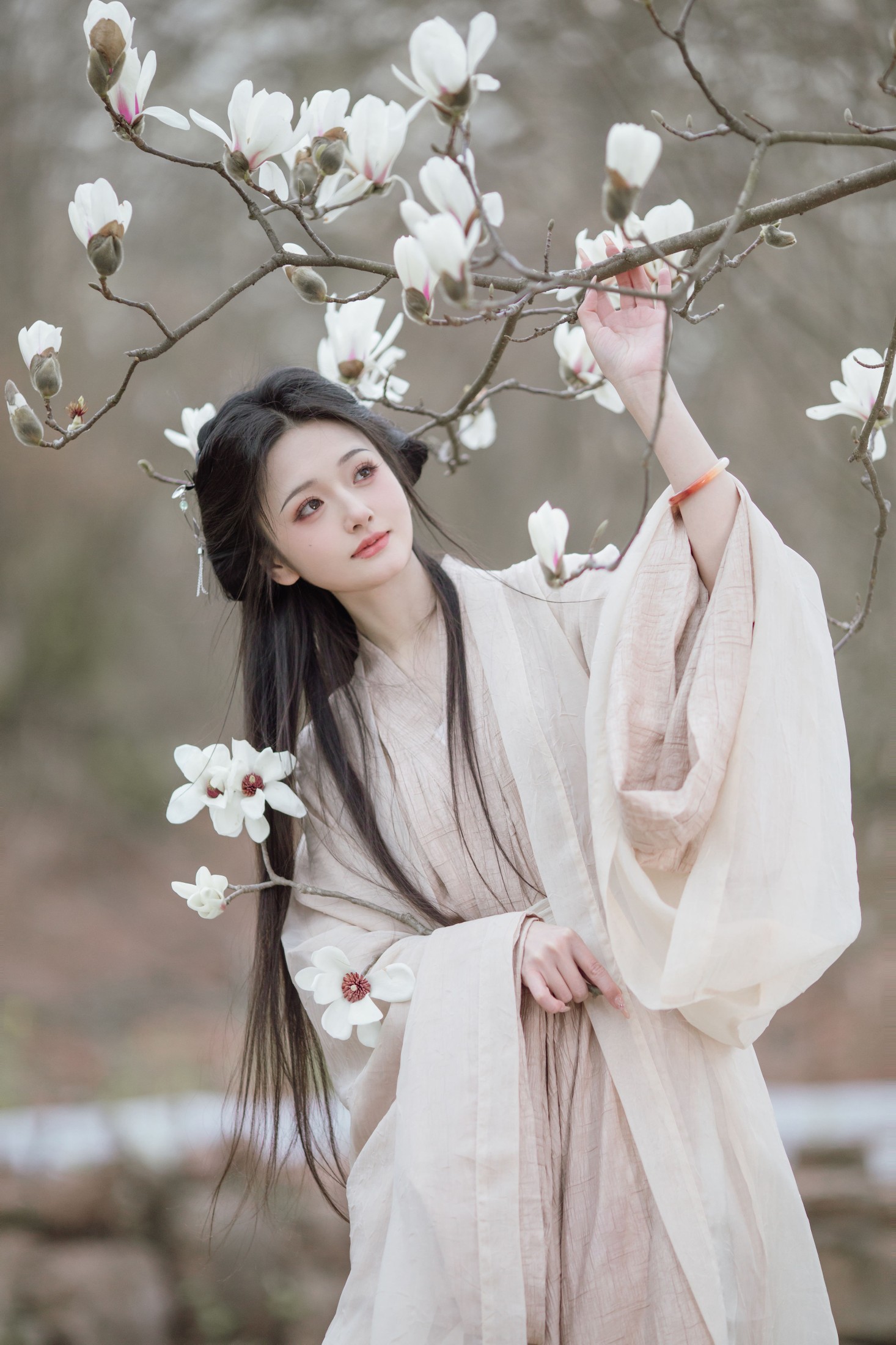 赤嫣在这里 – 《风动暗香浓》[13P]