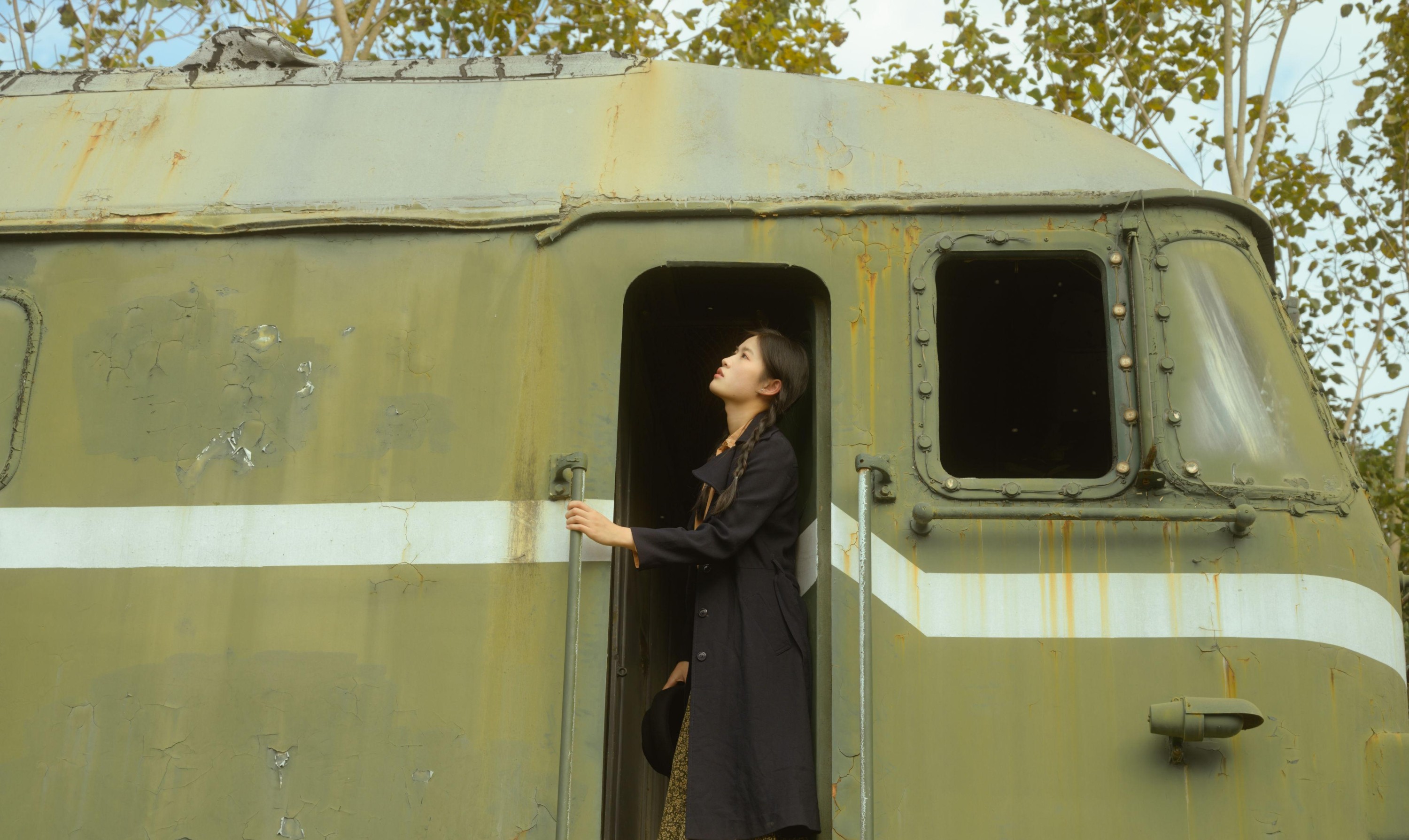 芦苇微微 – 《开往春天的列车》[30P] 插图2