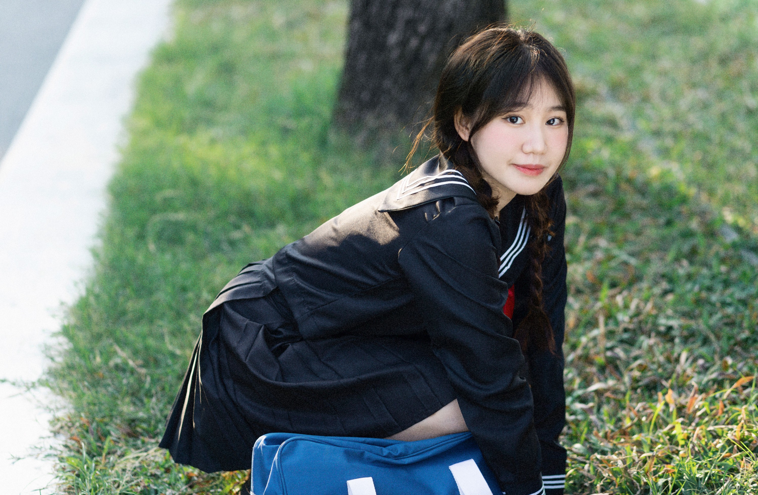 醒醒 – 《制服少女》[17P]