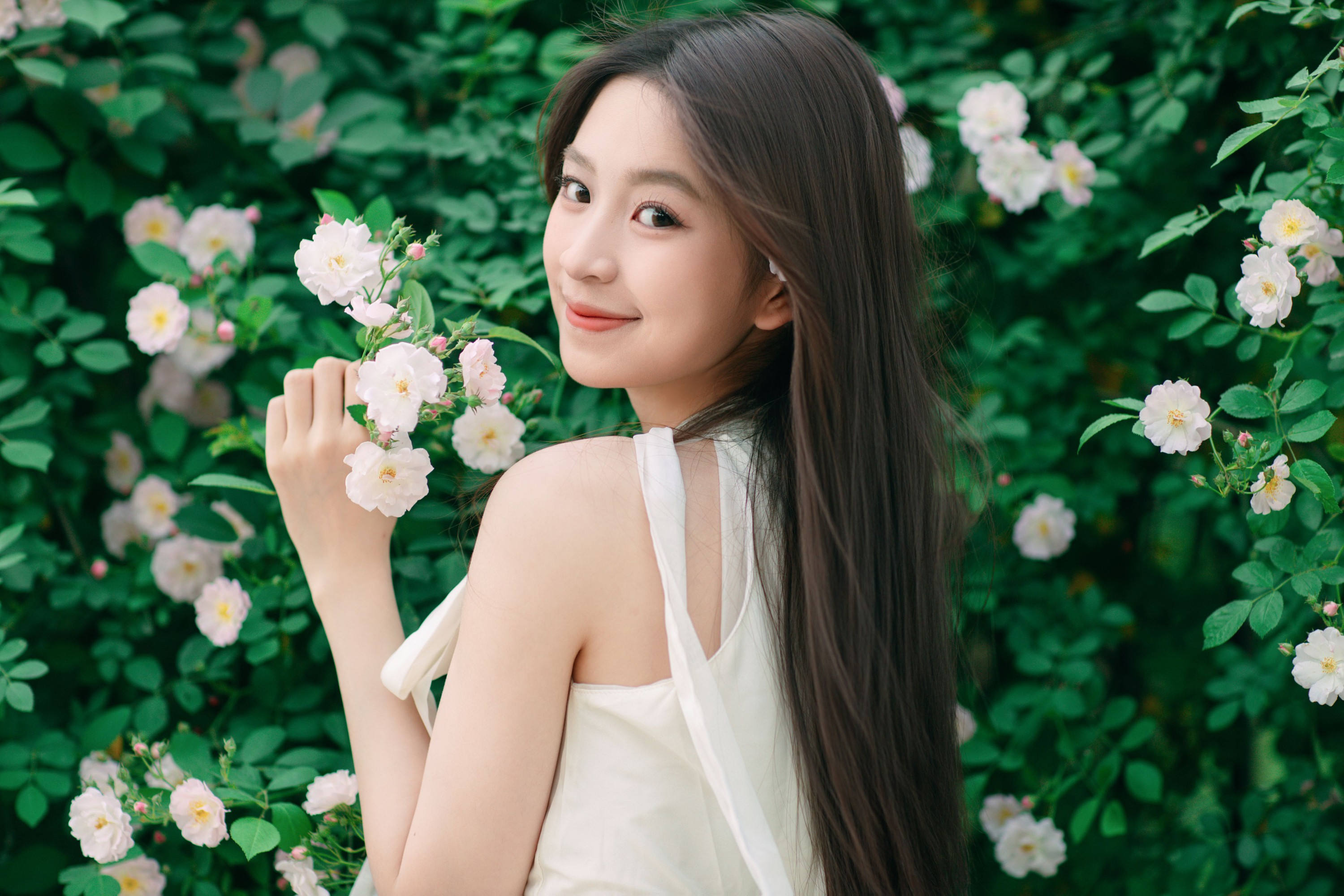 Minejoin – 《4月蔷薇花》[41P]