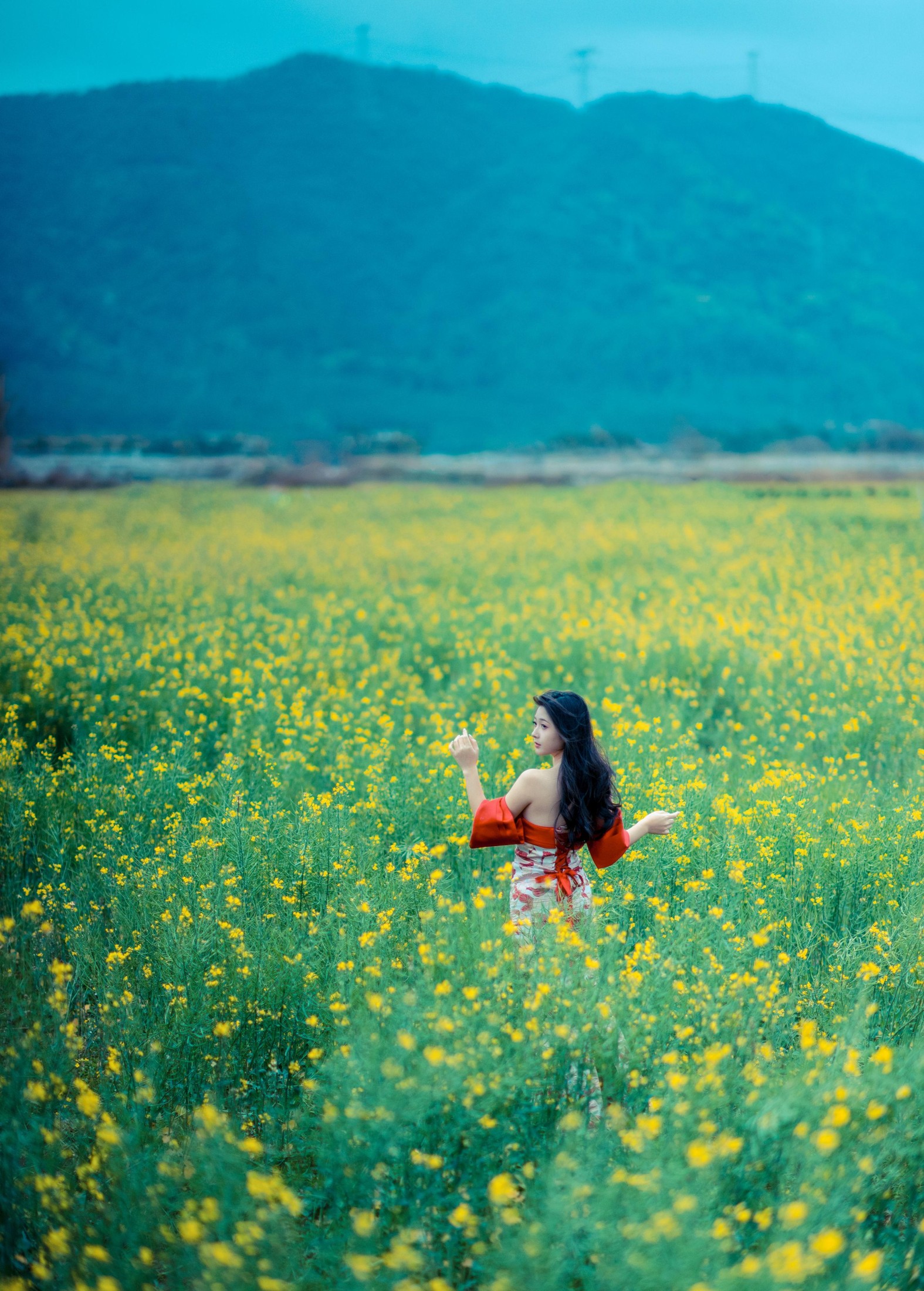 漩涡鸣子 – 《冷风吹》[21P]