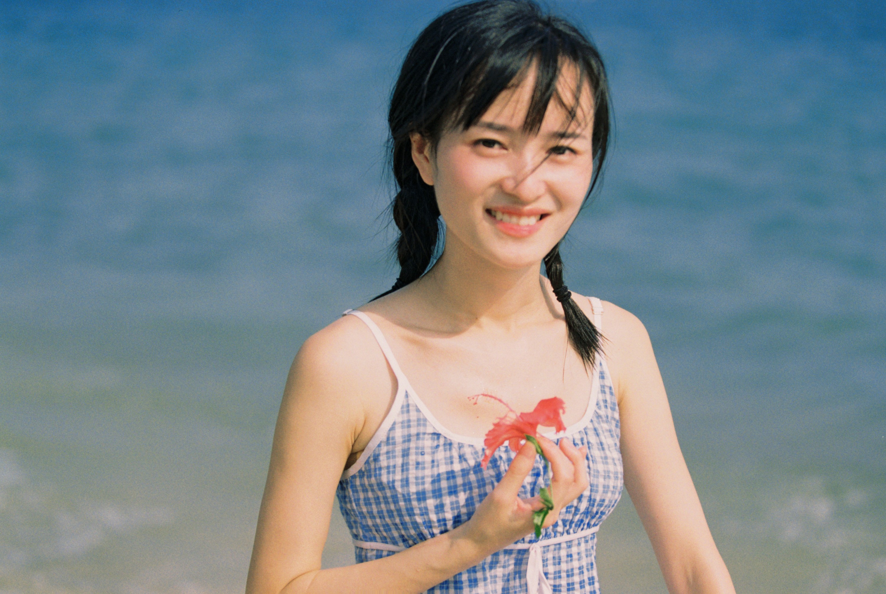 十月 – 《一起去海边游泳吧》[19P]