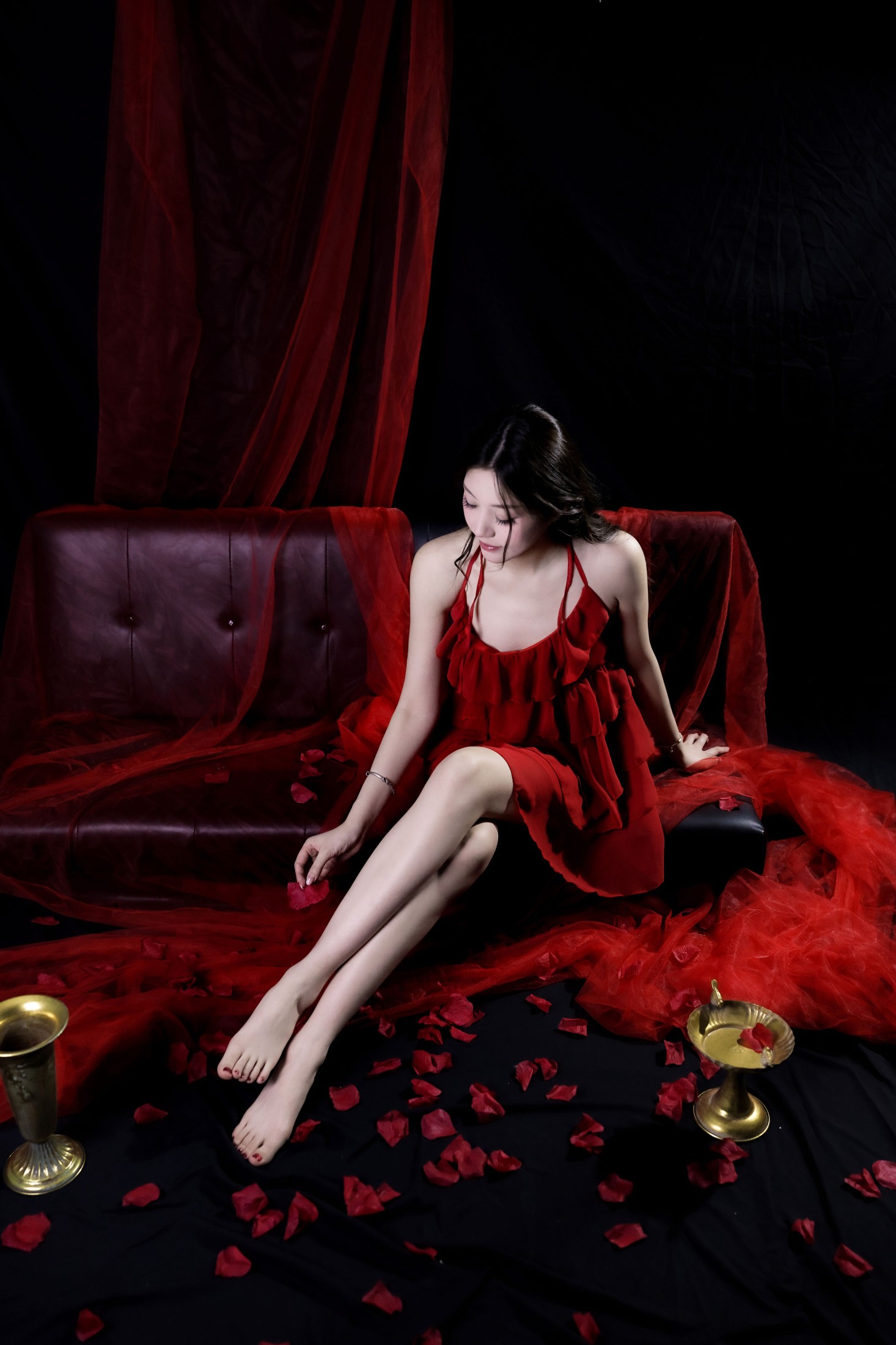 – 《红色纱裙》[20P]