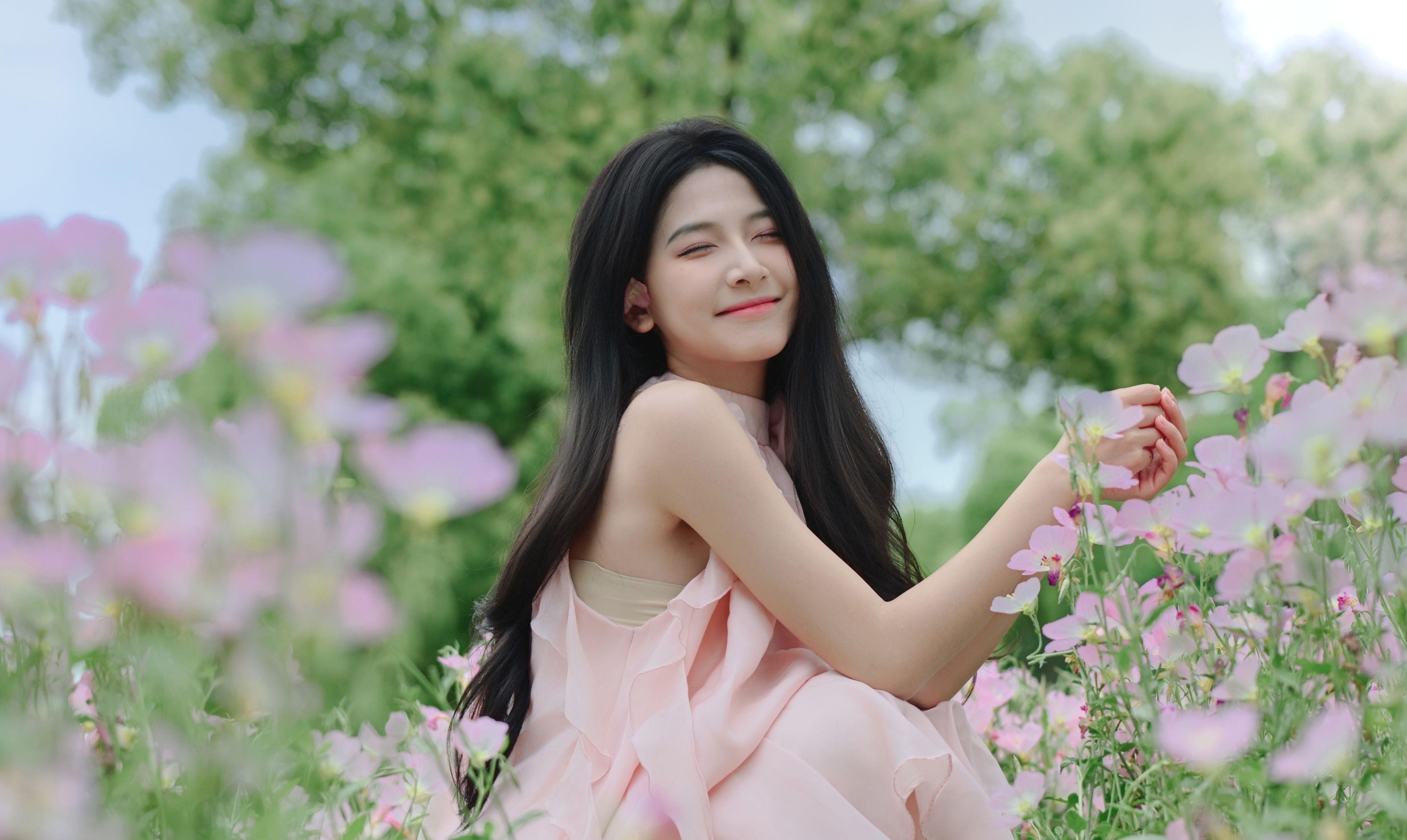 鸭鸭 – 《月见草花海》[32P]