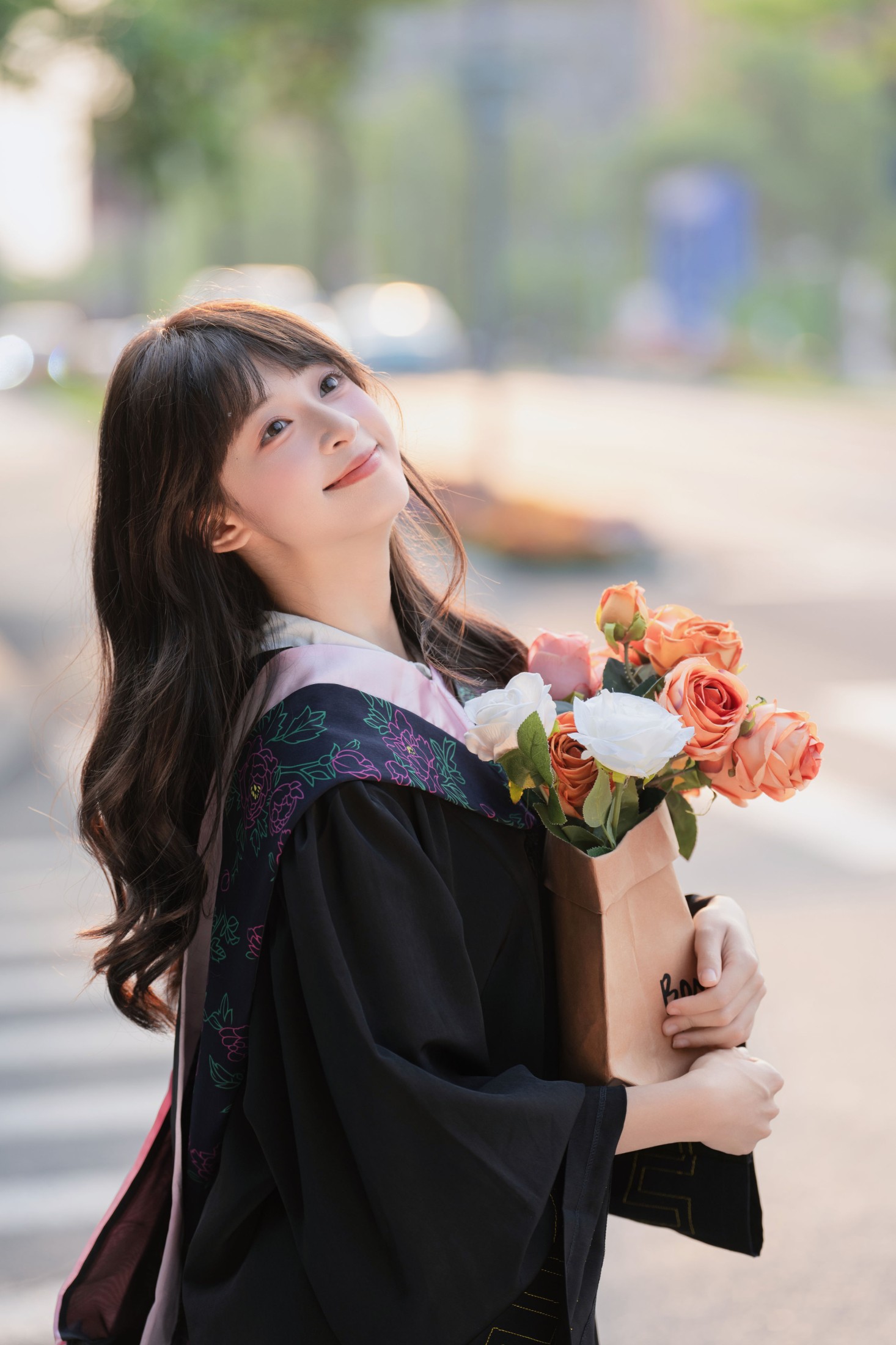 夏芋小年 – 《学士服》[18P]