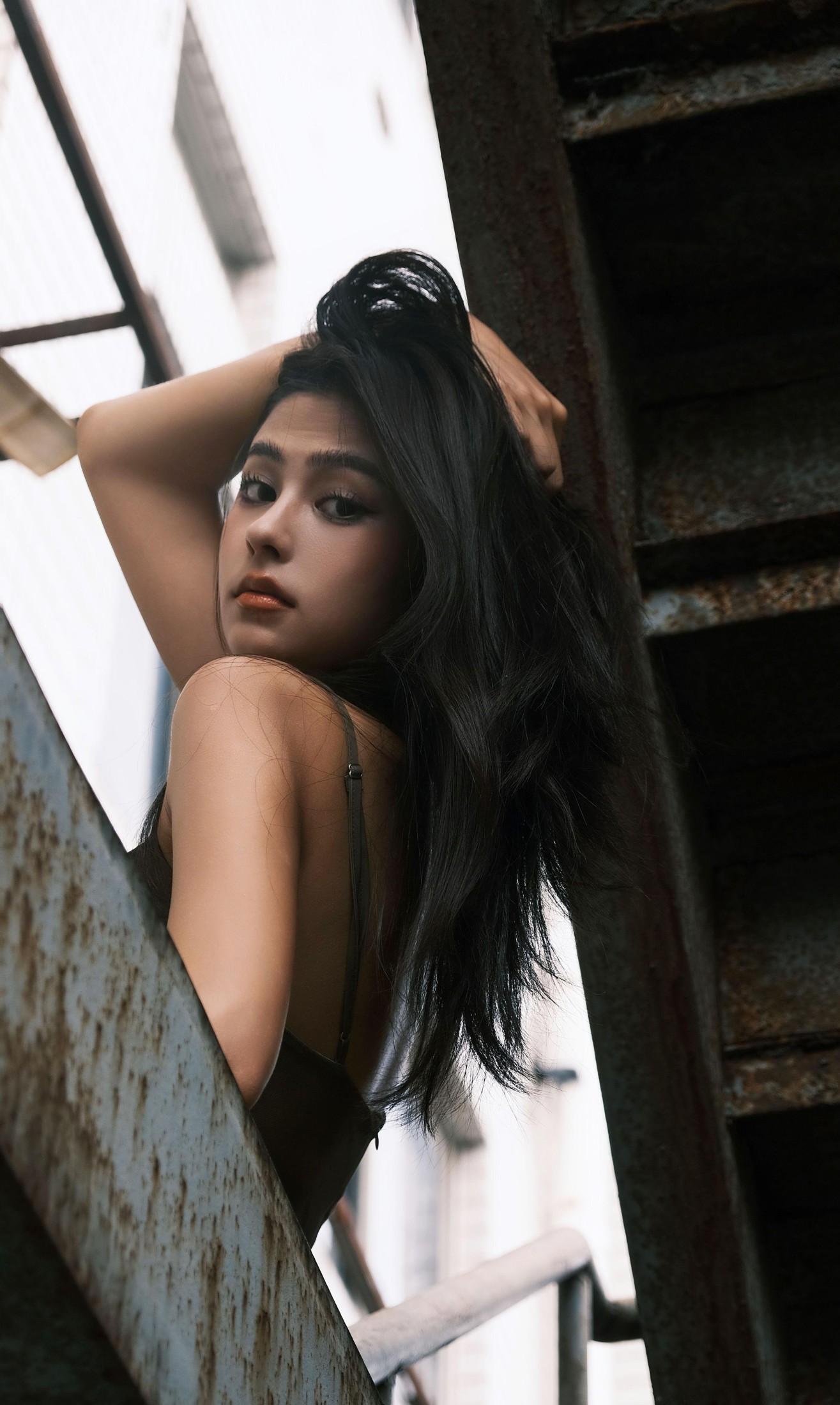 陈圆 – 《街角》[14P]