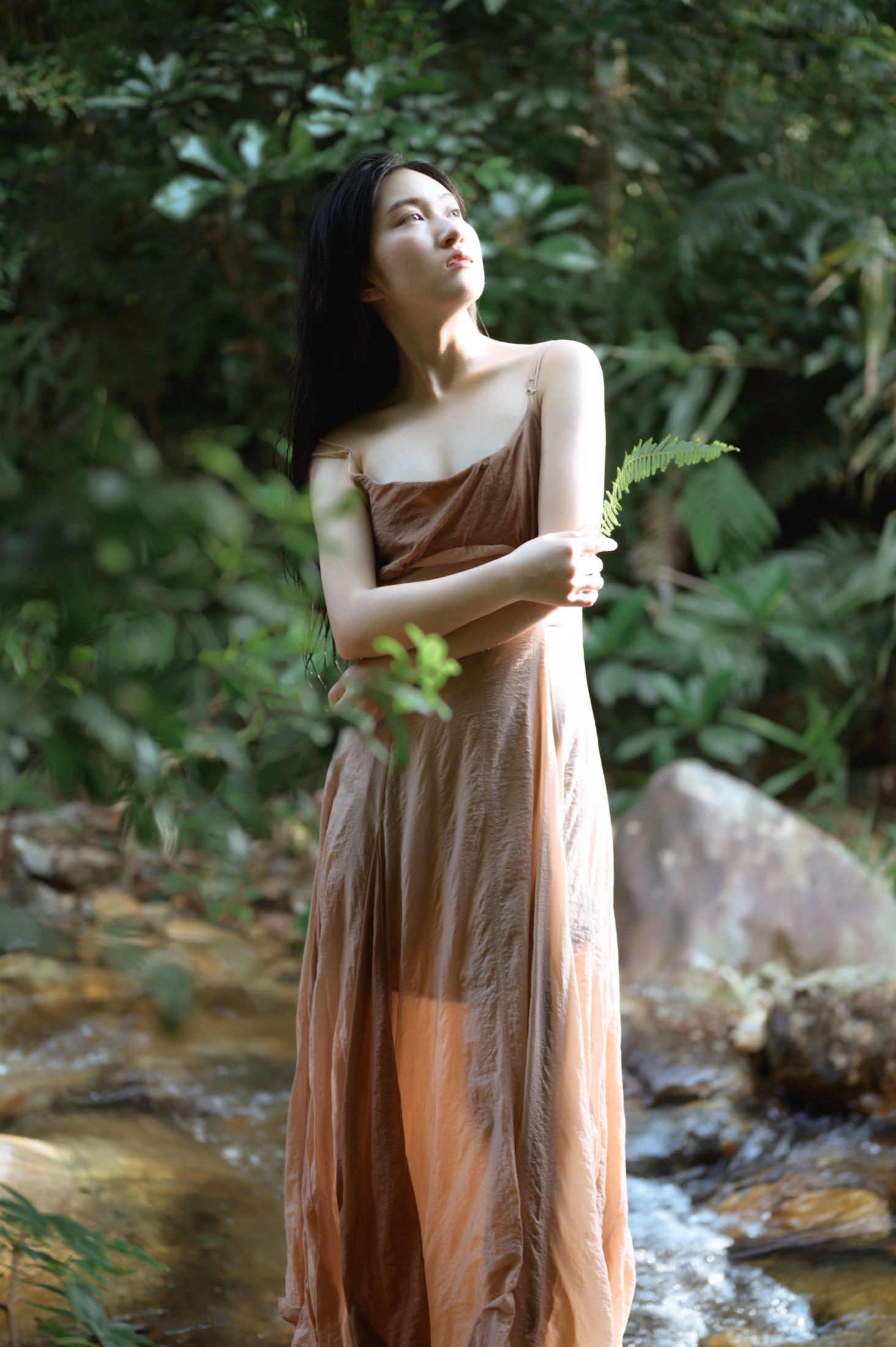 椰汁之之 – 《山溪》[17P]