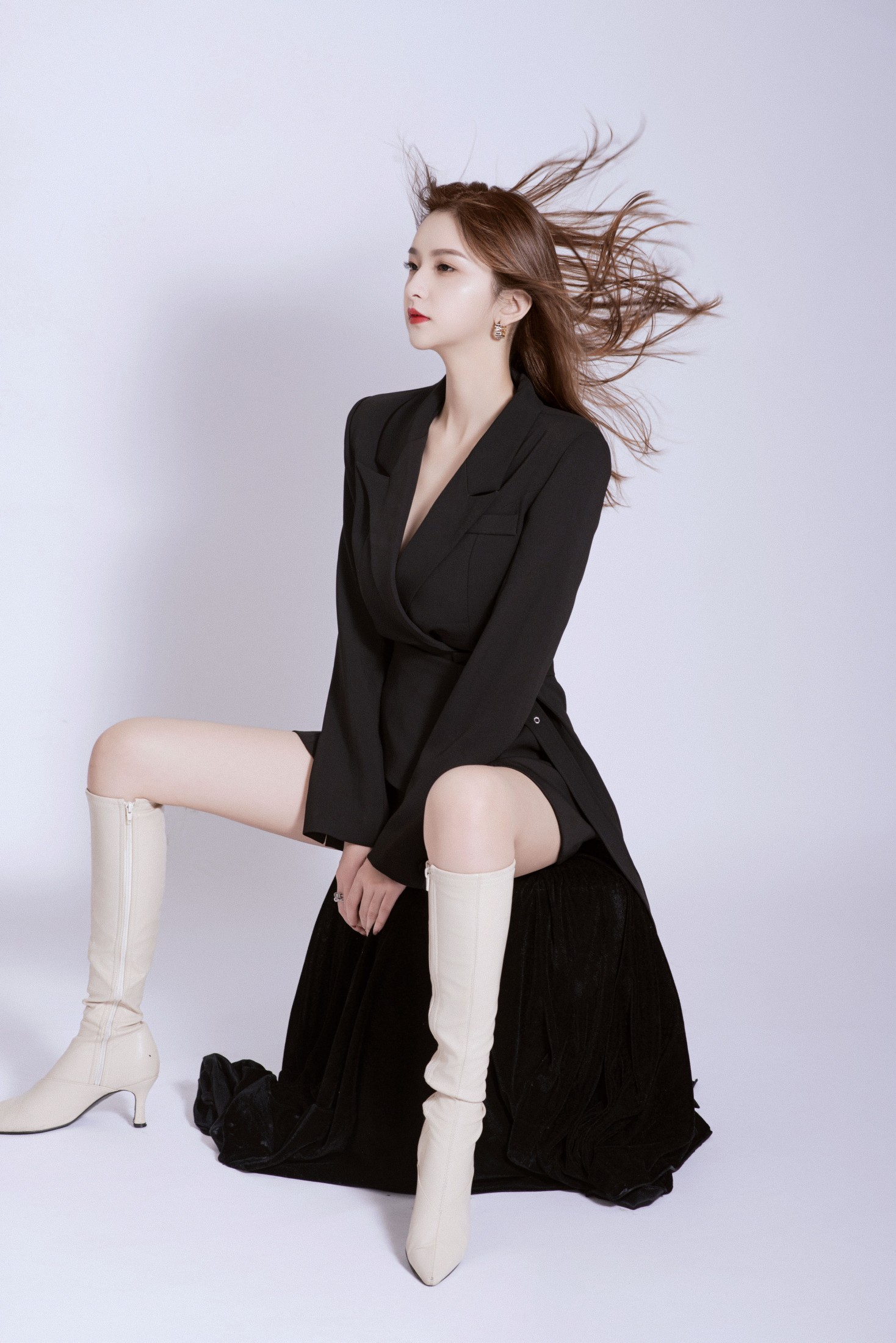 雪雪 – 《STONE》[24P]