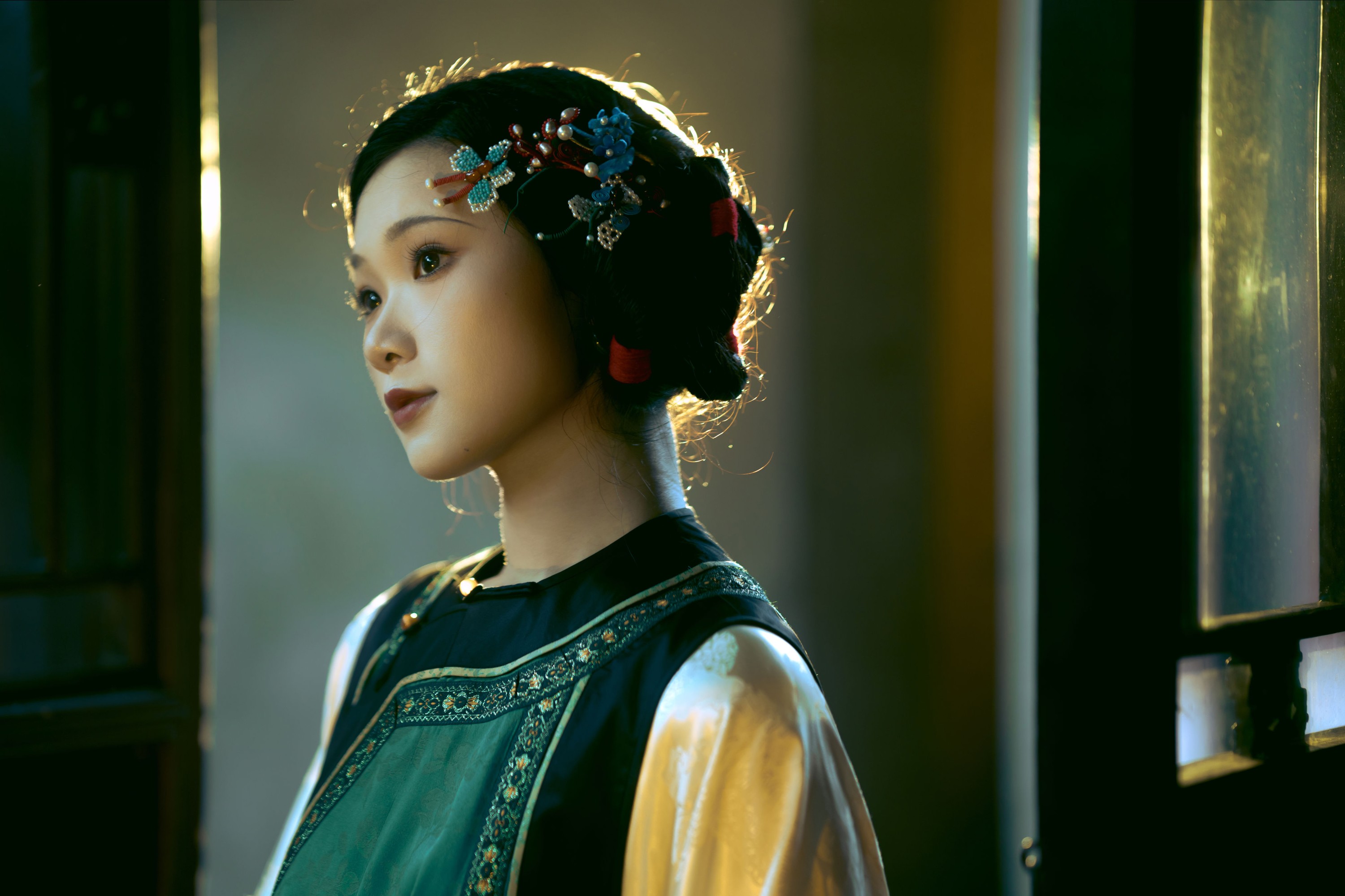 越月 – 《阁楼蝴蝶》[26P]