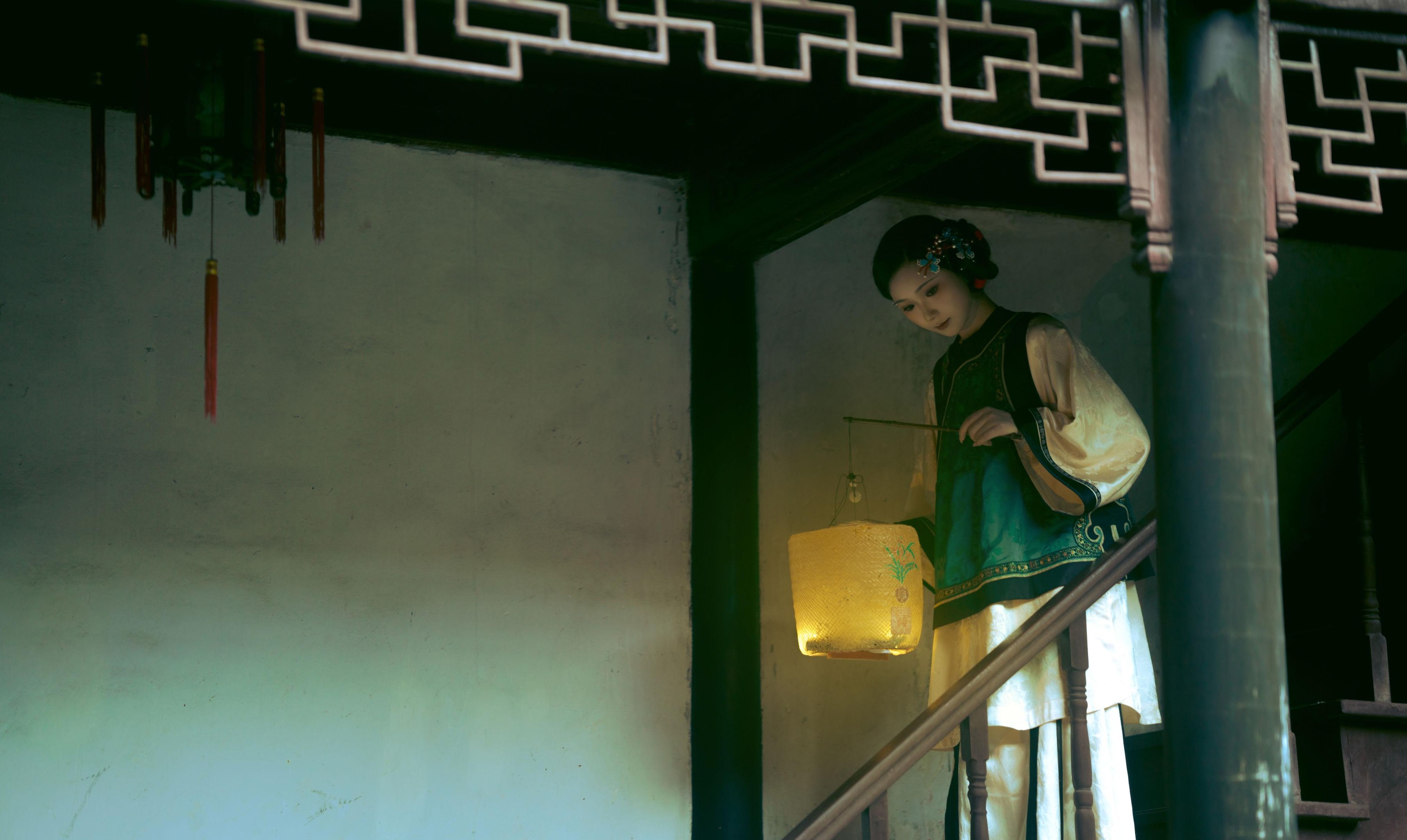 越月 – 《阁楼蝴蝶》[26P]