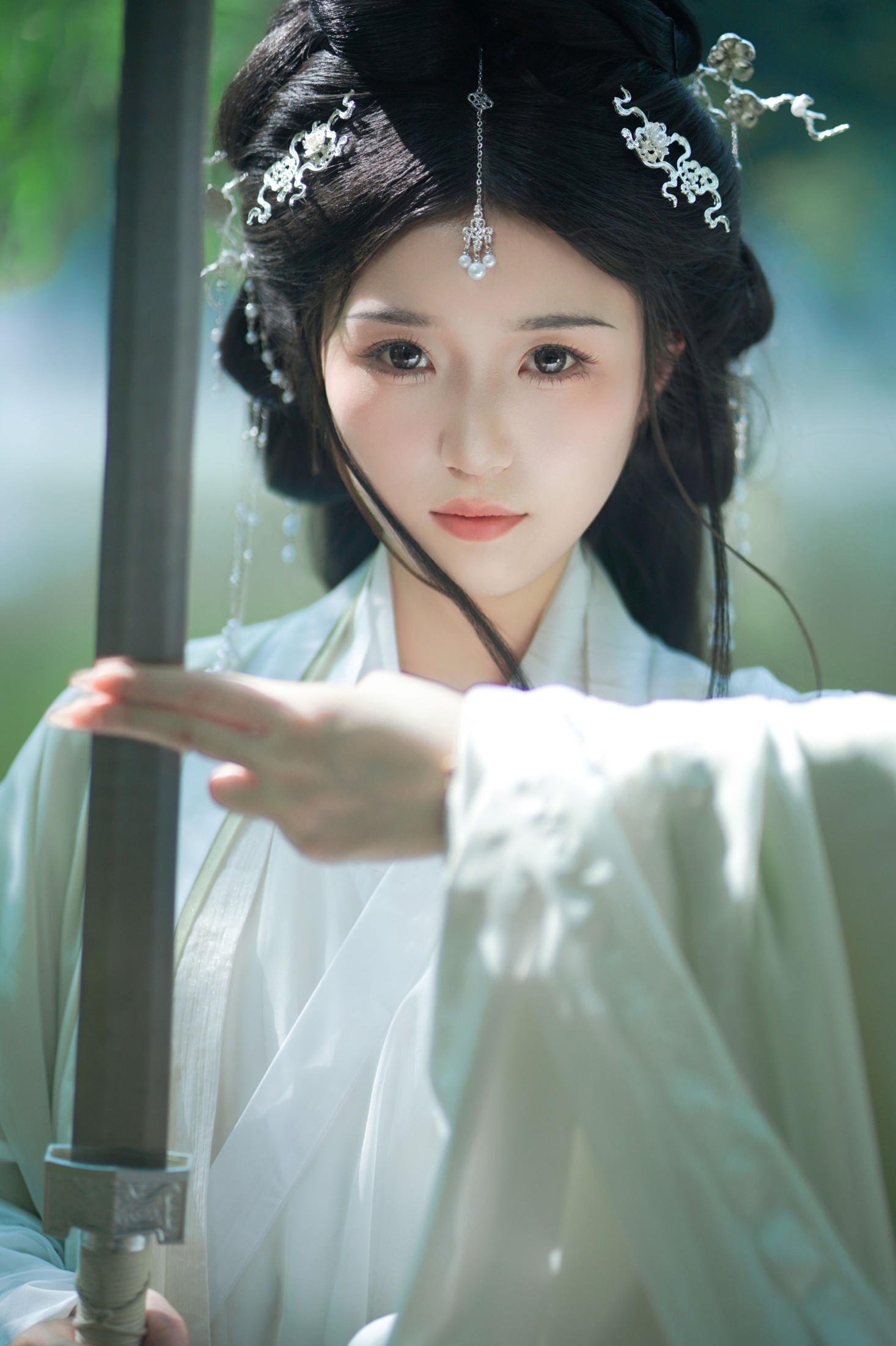 梓榆喝点甜的呀 – 《师姐》[13P]