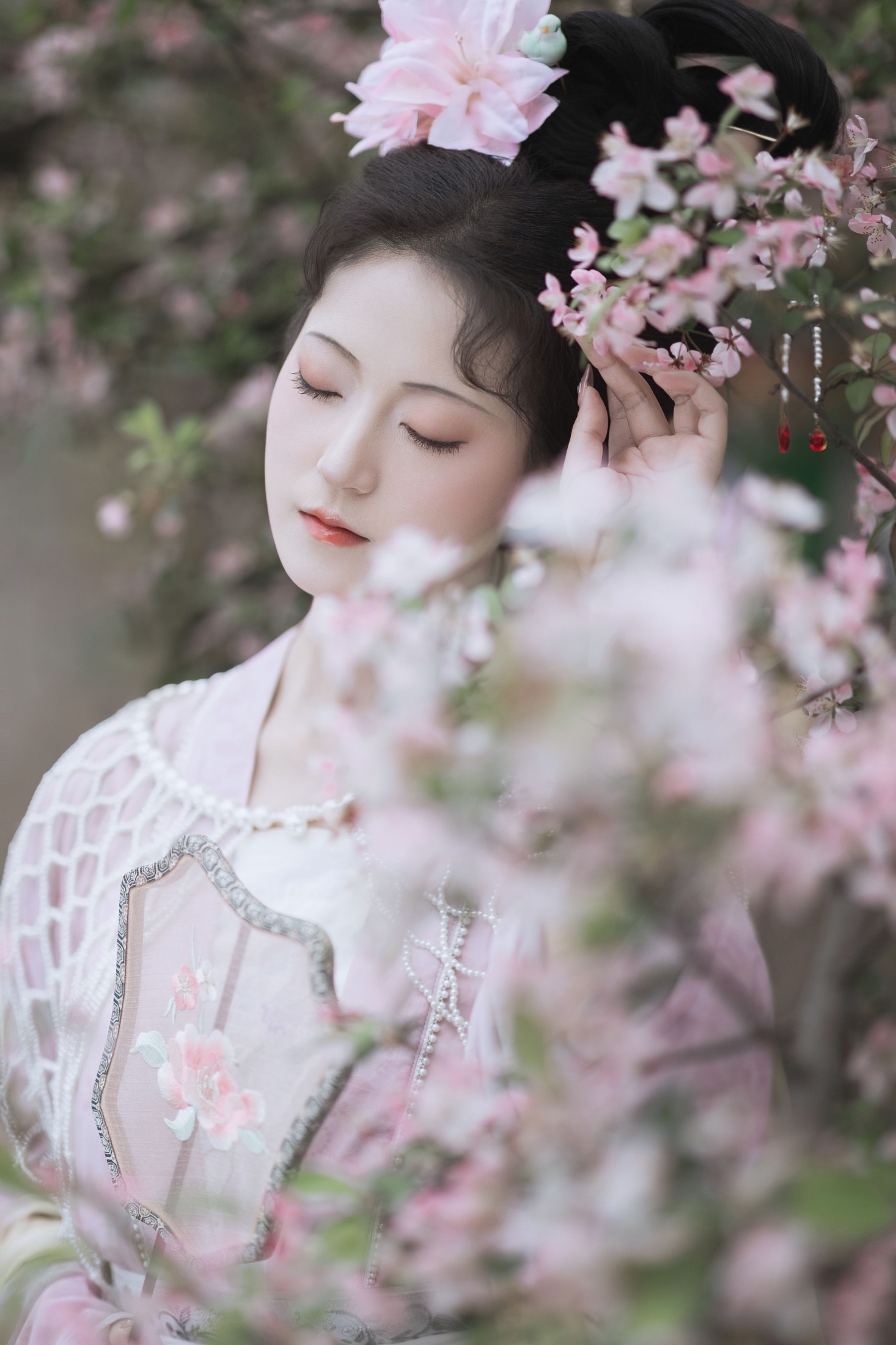 飞飞想暴富 – 《海棠依旧》[35P]