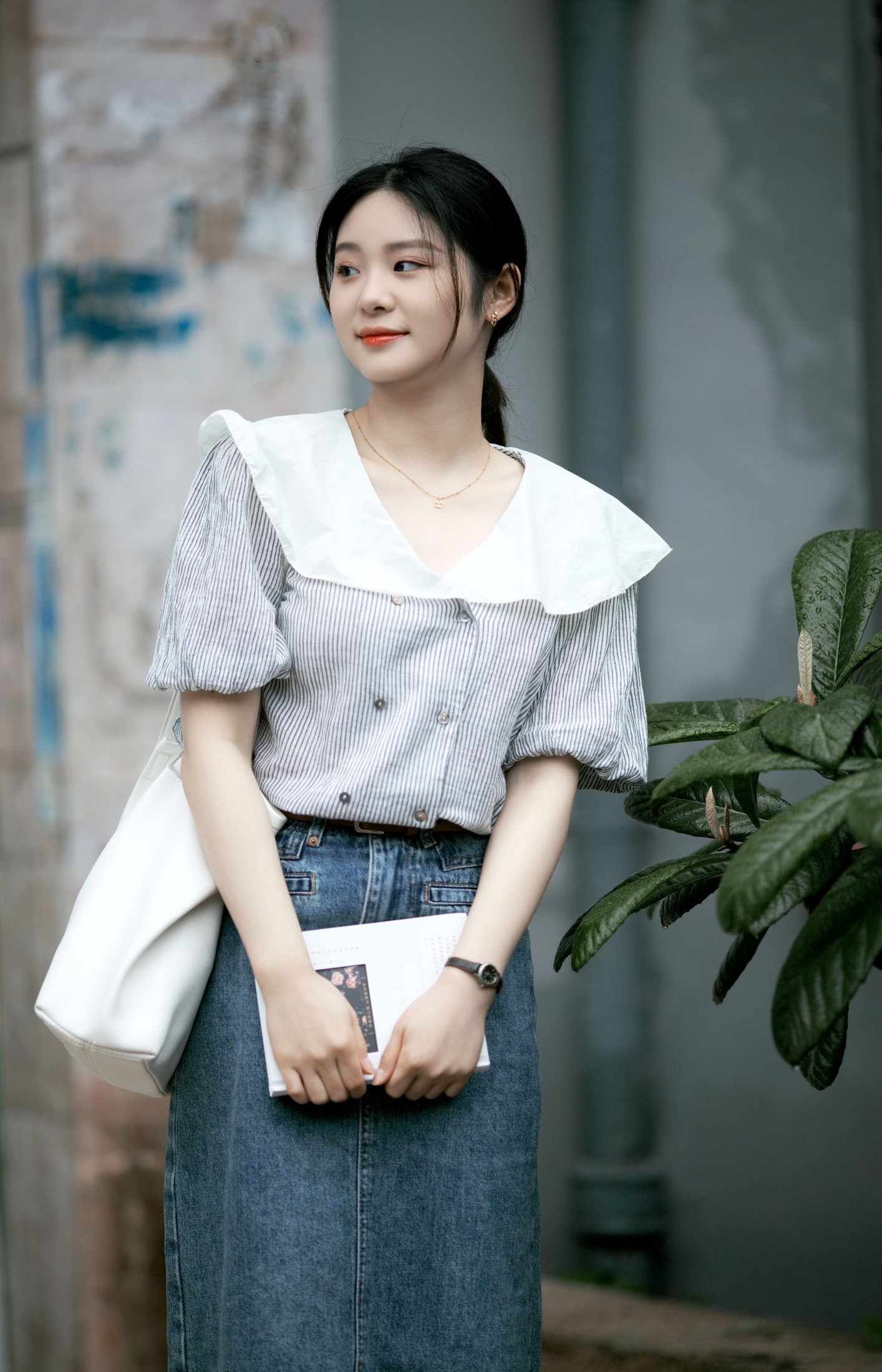 7012 – 《南港清风》[72P]