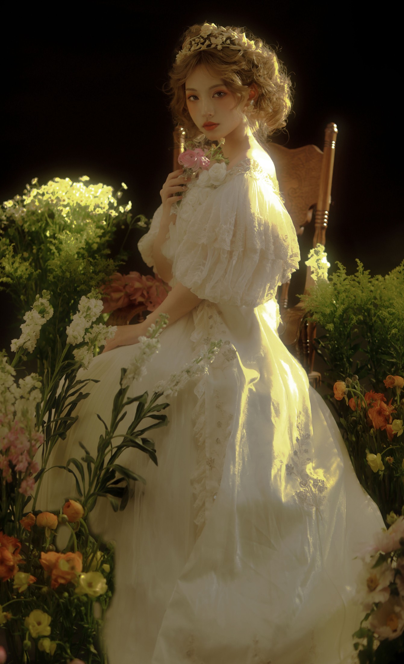 洋芋 – 《美惠女神》[13P]