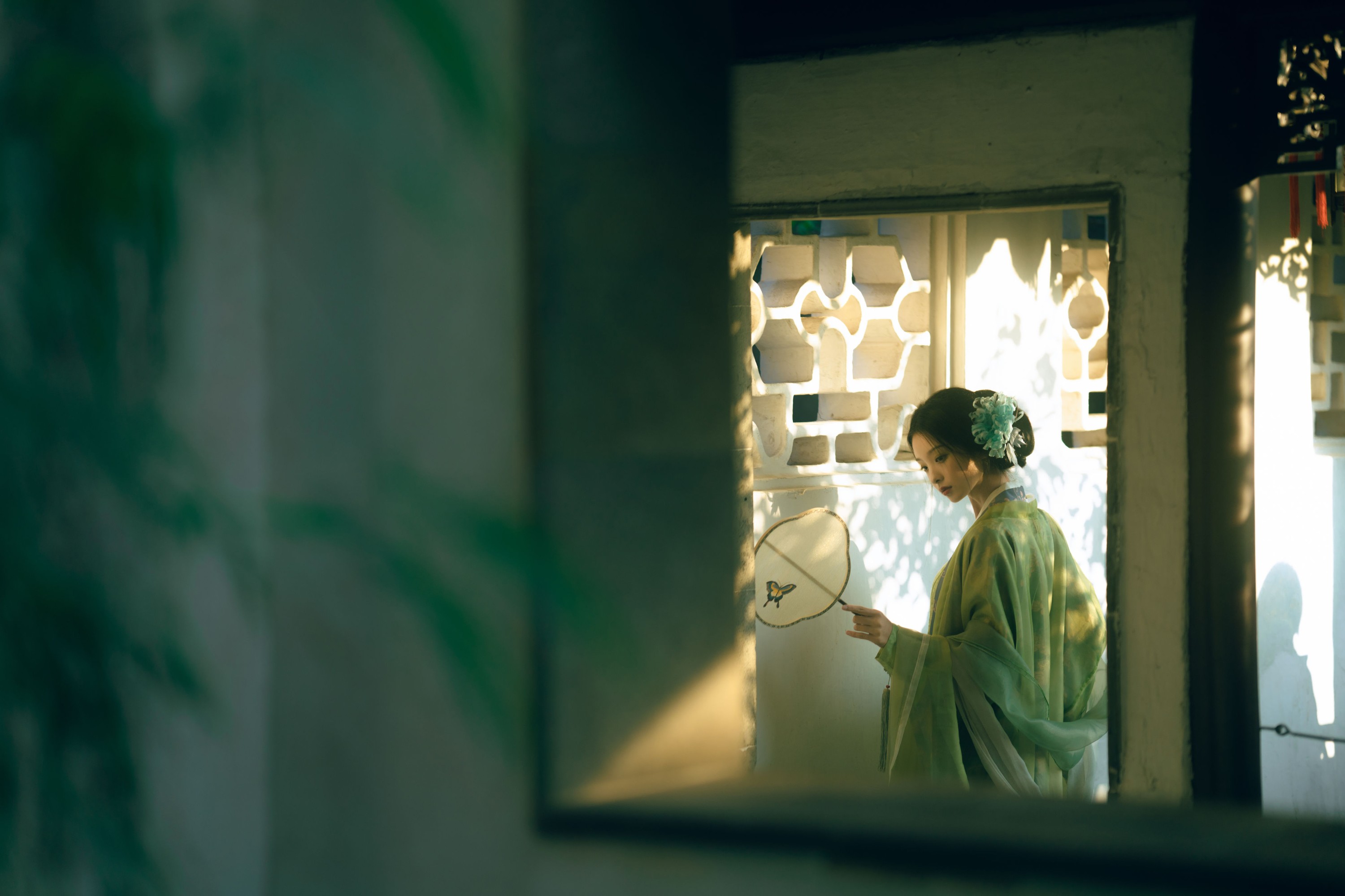 李钰_ayu – 《那抹浓到化不开的绿》[42P]