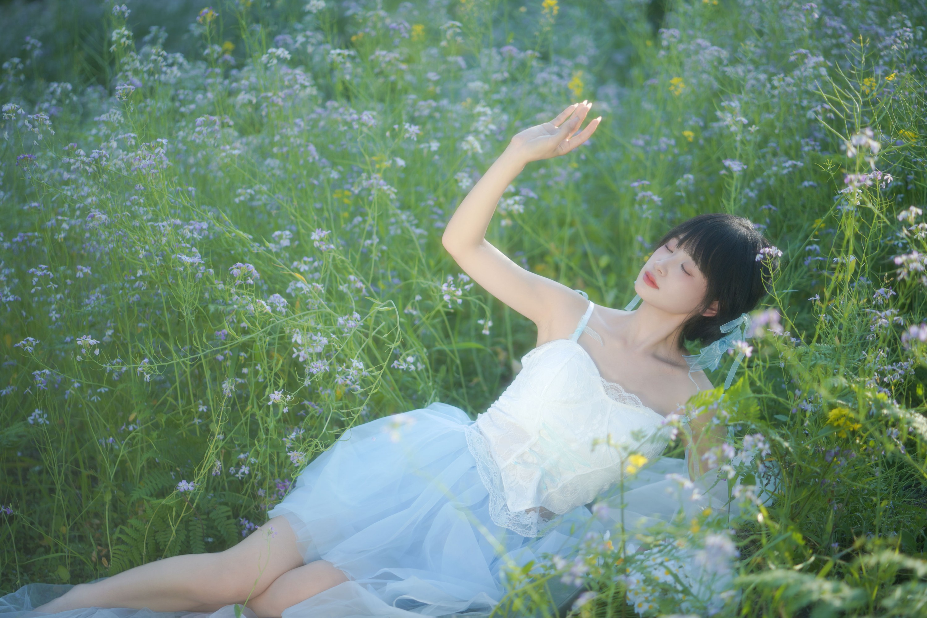 春娇娇 – 《少女心事》[13P]