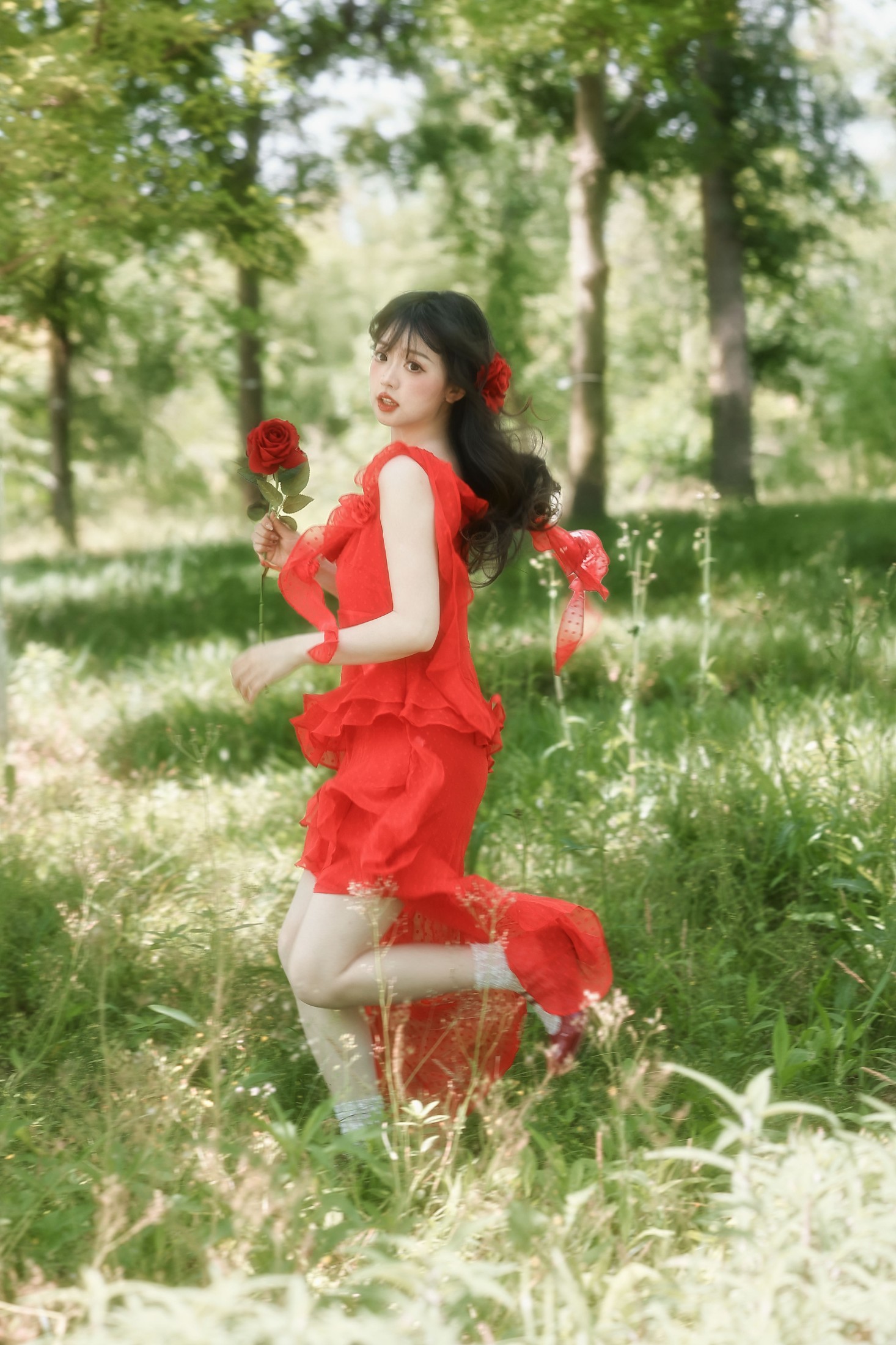 狮子 – 《满屏生命力，像极了夏日肆意绽放的红玫瑰》[20P]