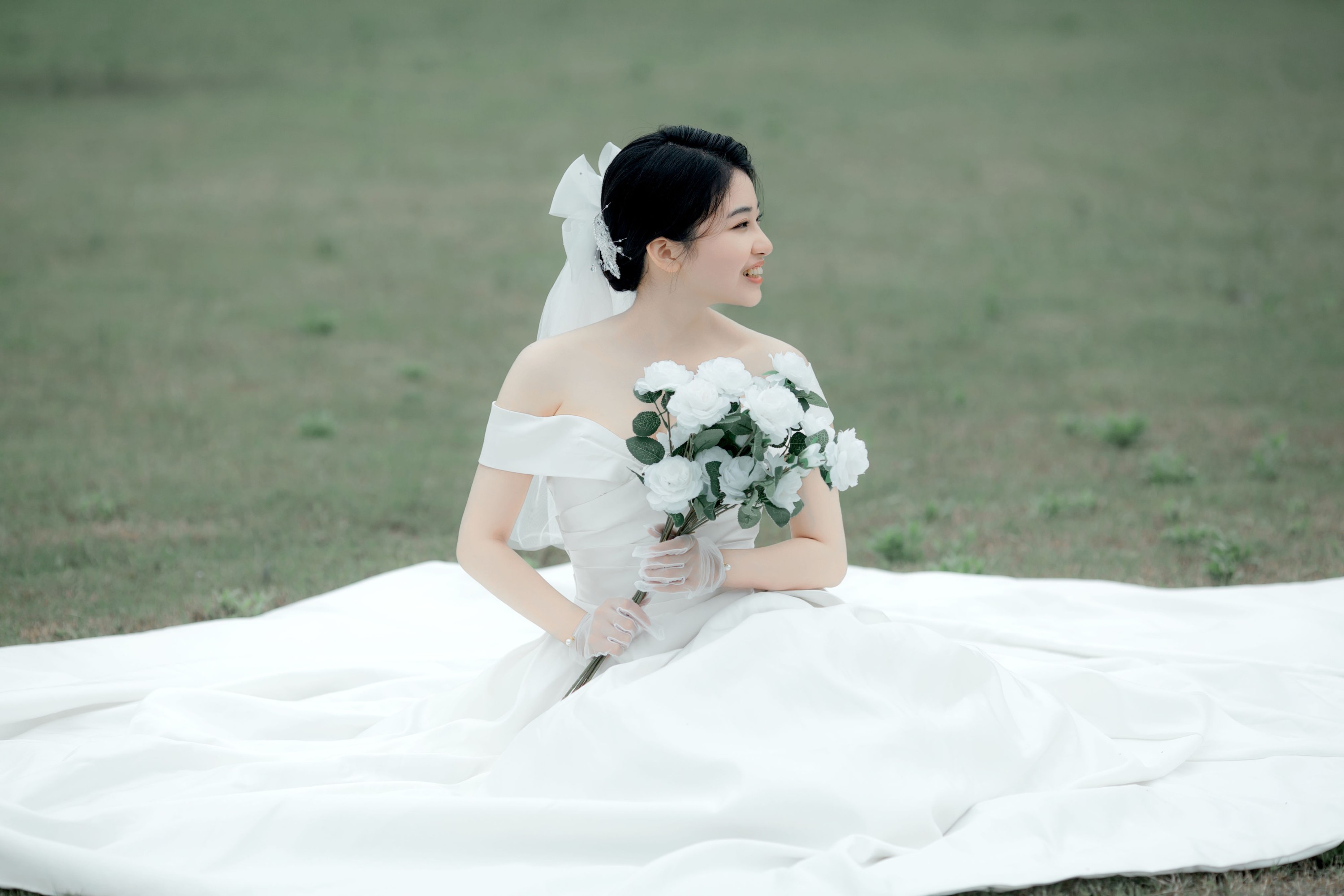 宁宁 – 《一个人的嫁纱》[37P]