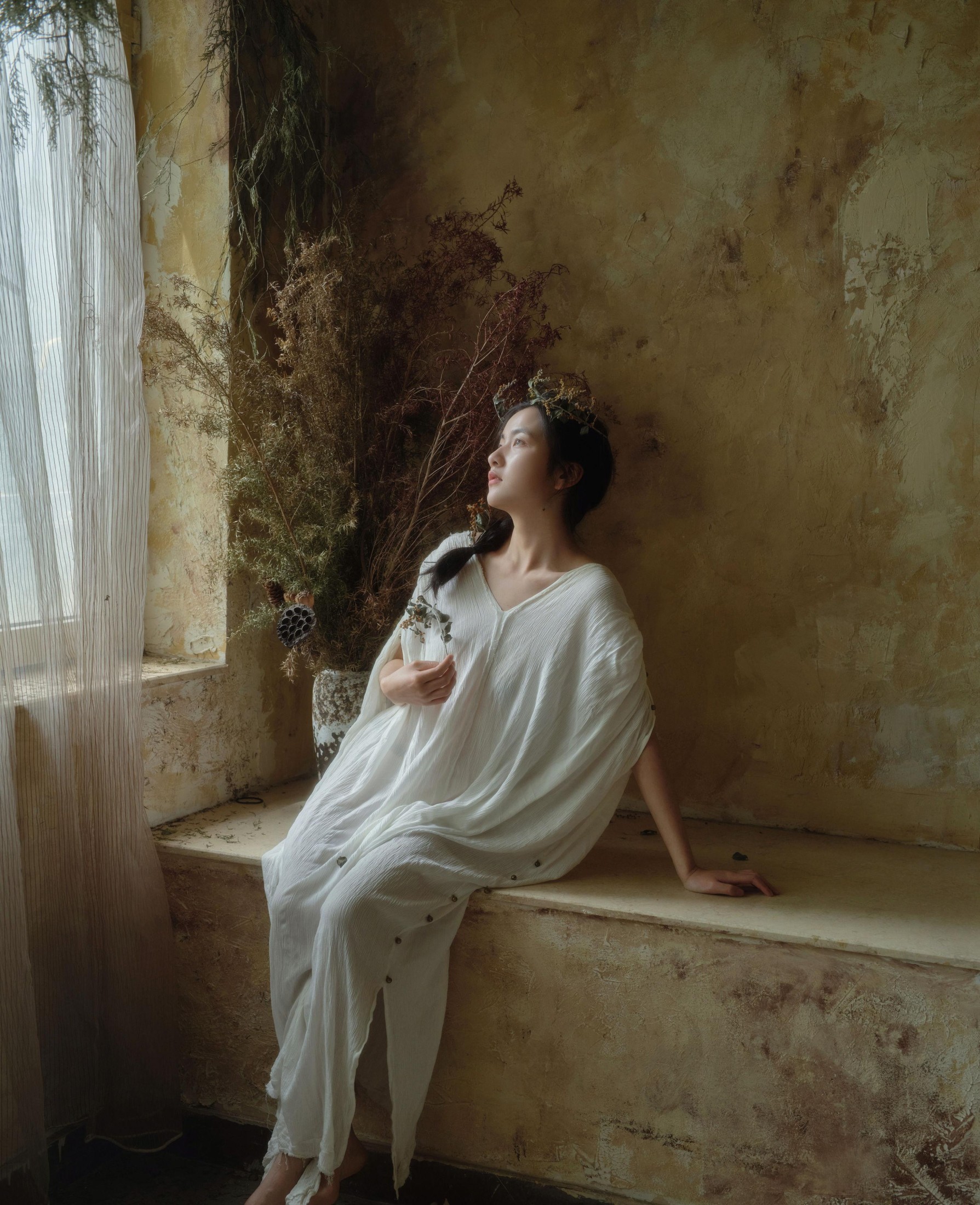 杨阳 – 《油画少女》[17P]