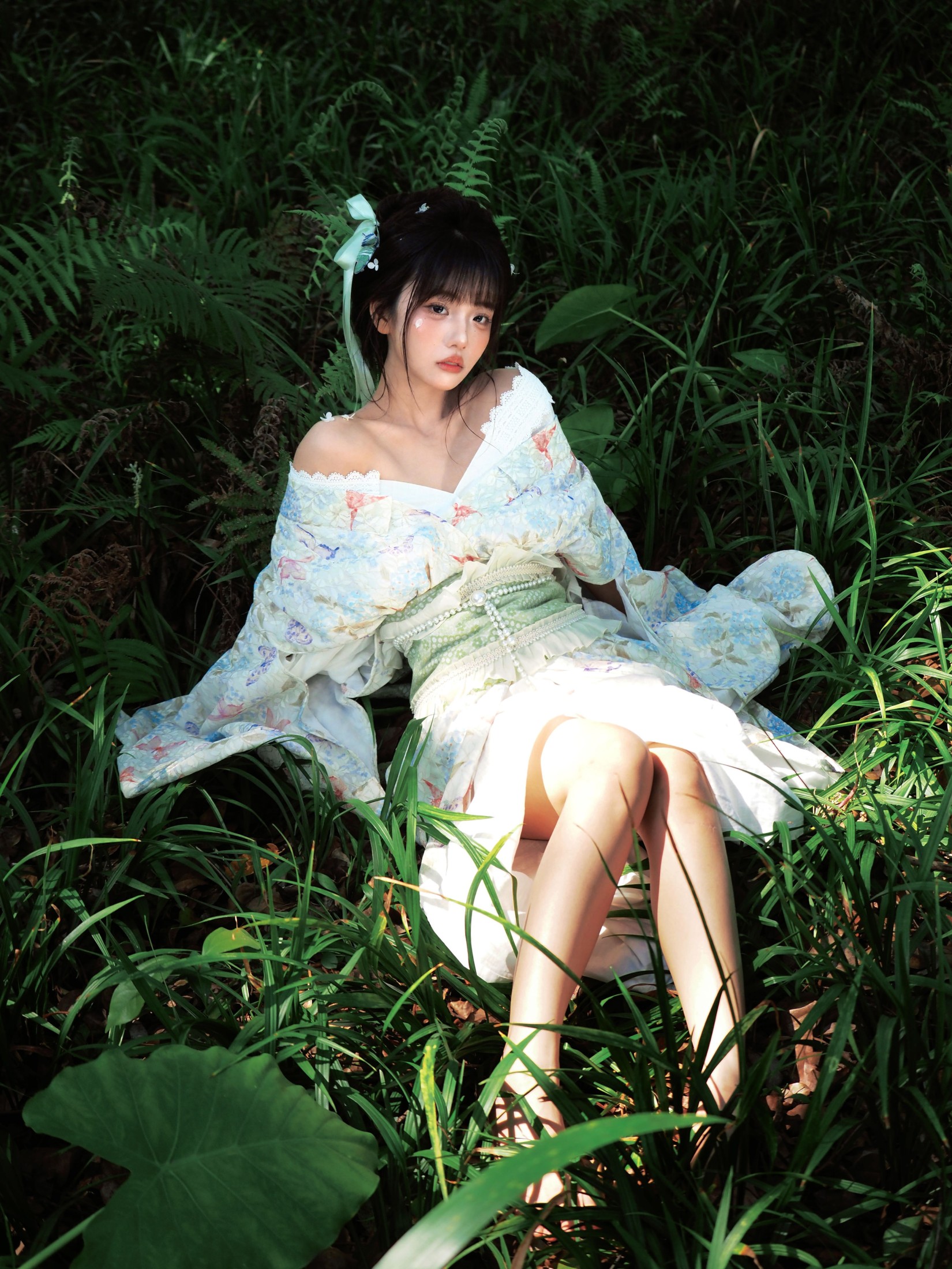 小欣一一 – 《阳光是盛夏的动脉》[13P]