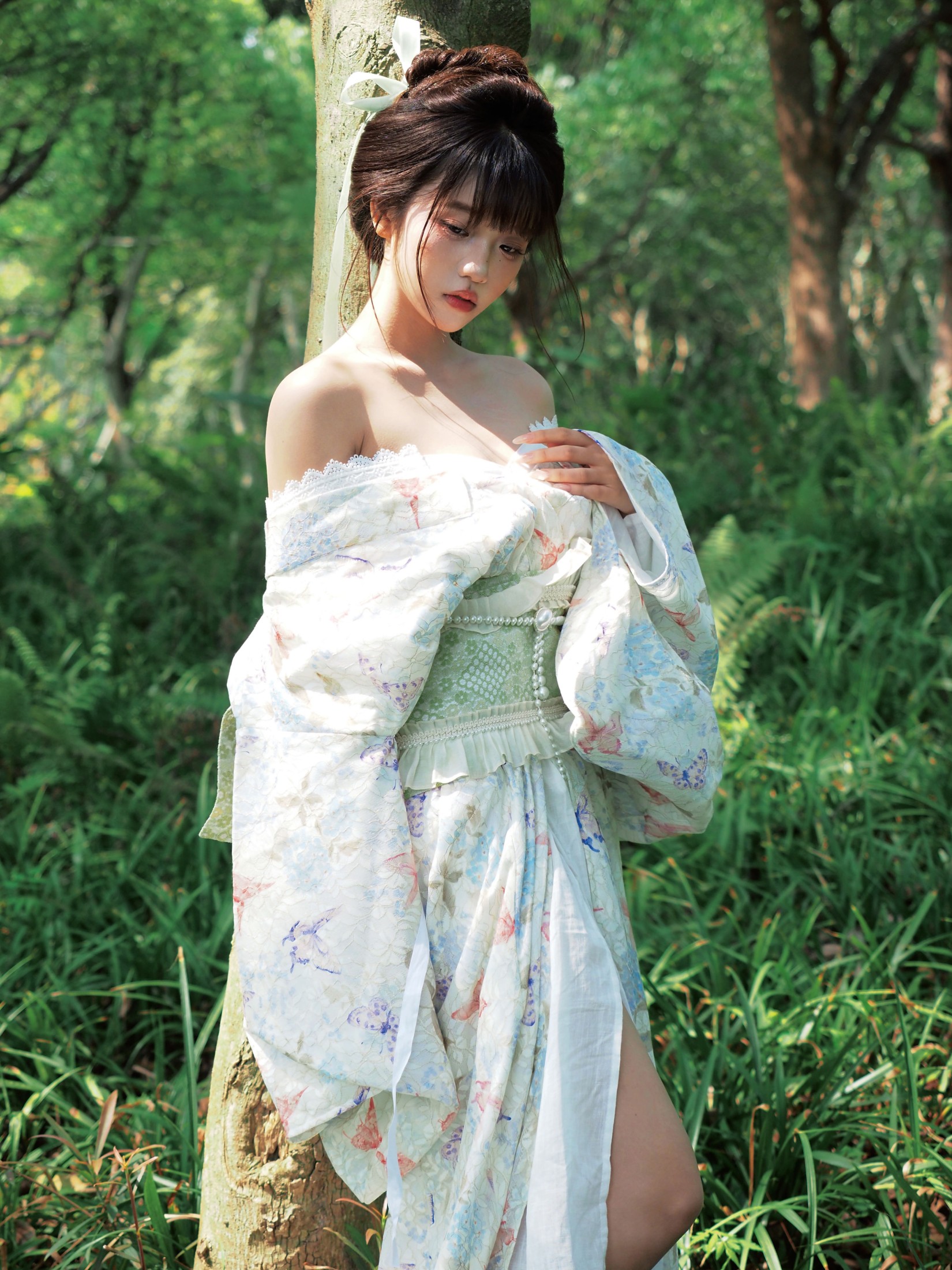 小欣一一 – 《阳光是盛夏的动脉》[13P]