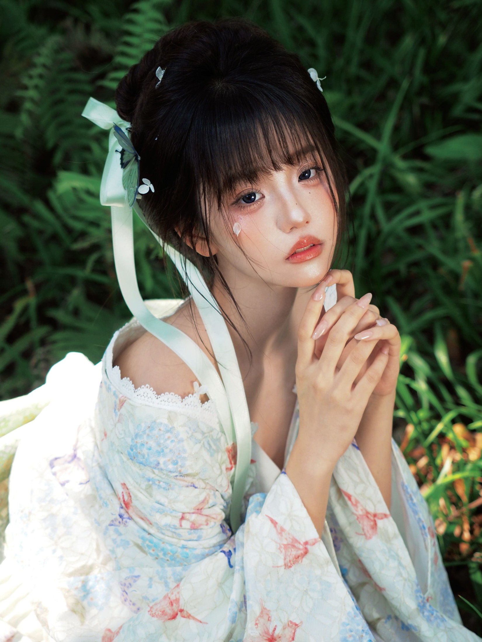 小欣一一 – 《阳光是盛夏的动脉》[13P]