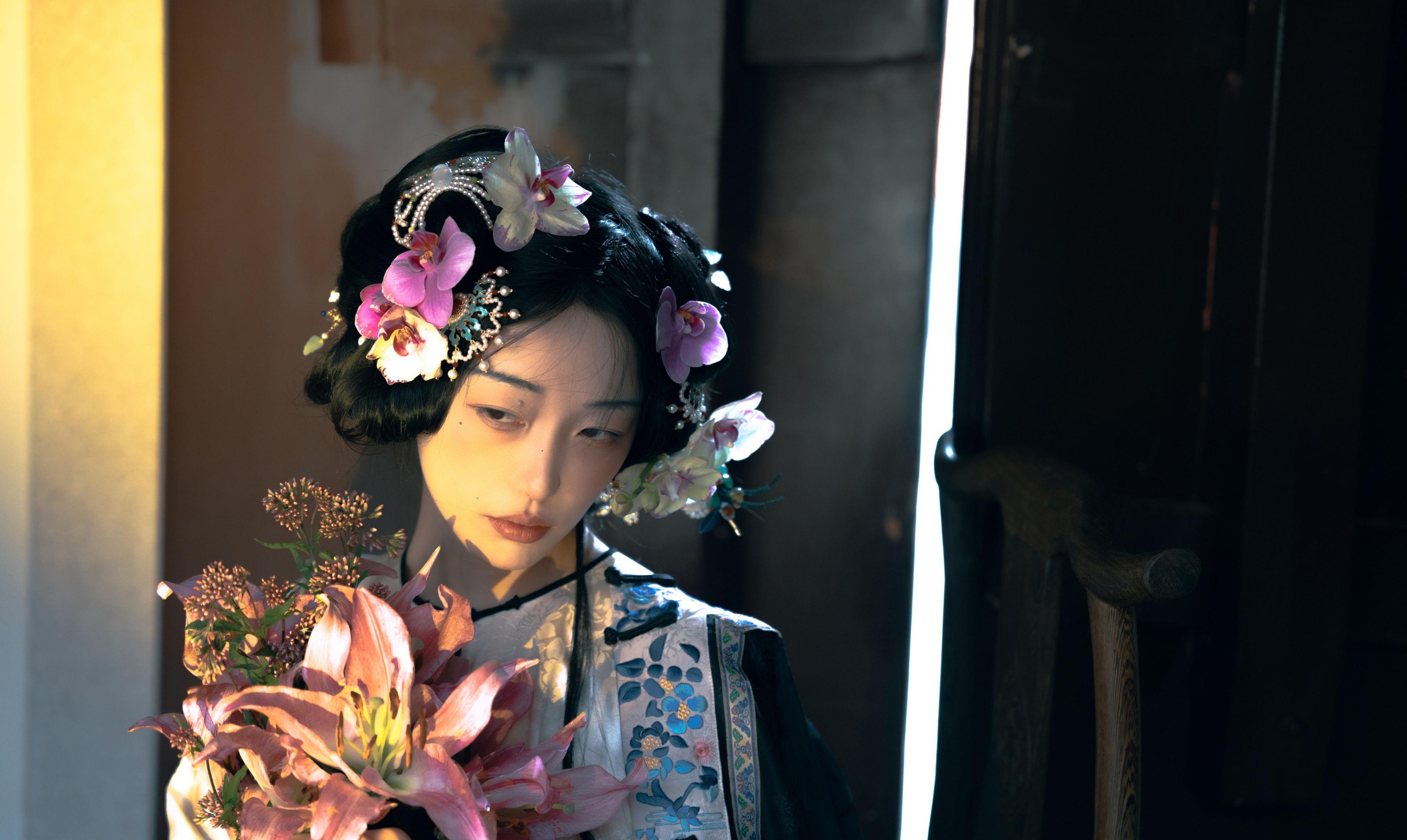 慈云四 – 《花 • 冢》[29P]