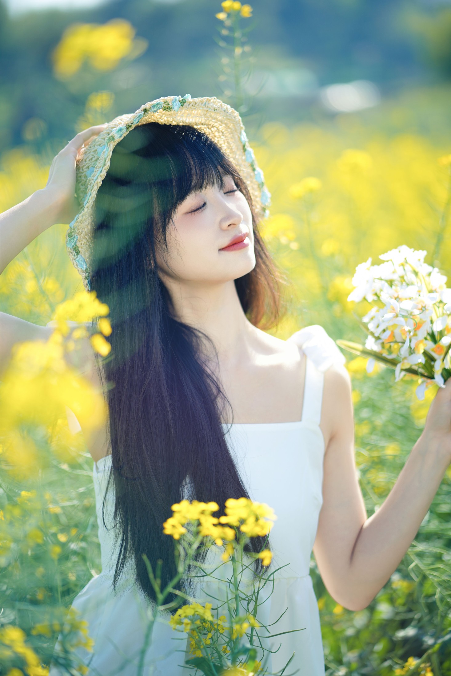 春娇娇 – 《油菜花》[14P]