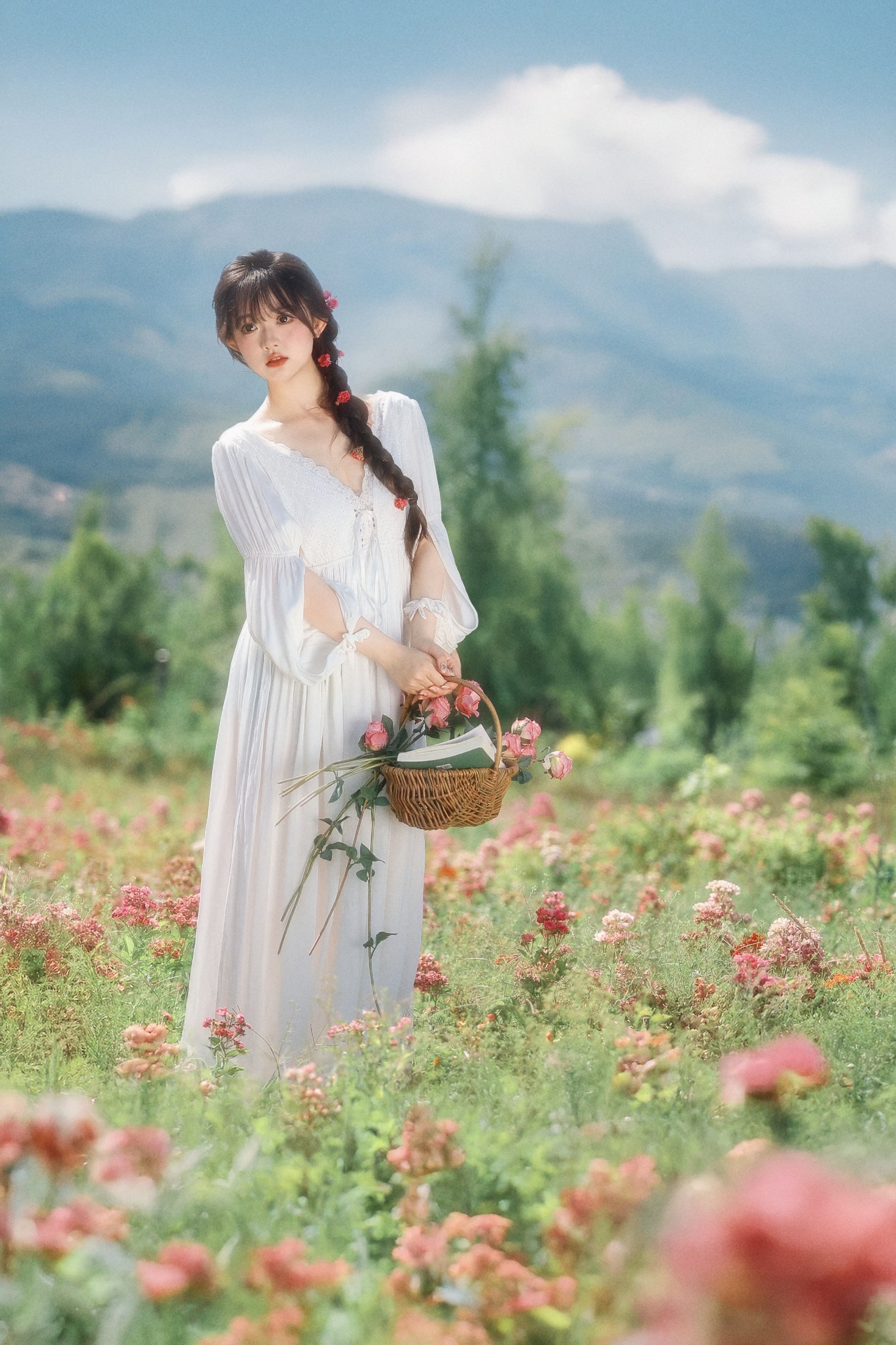 狮子 – 《误入爱丽丝的后花园》[33P]