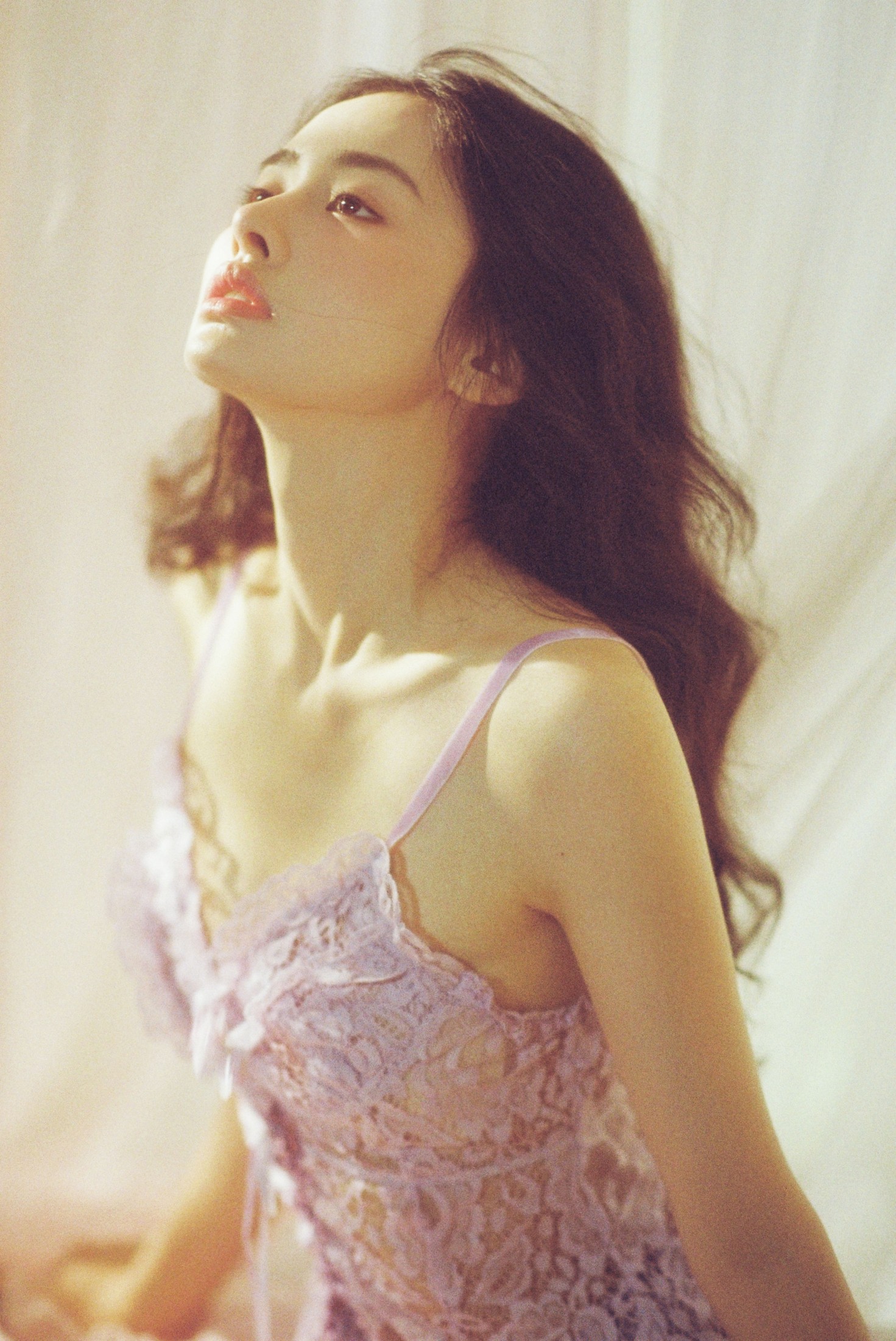 相泽希子 – 《梦幻紫》[20P]