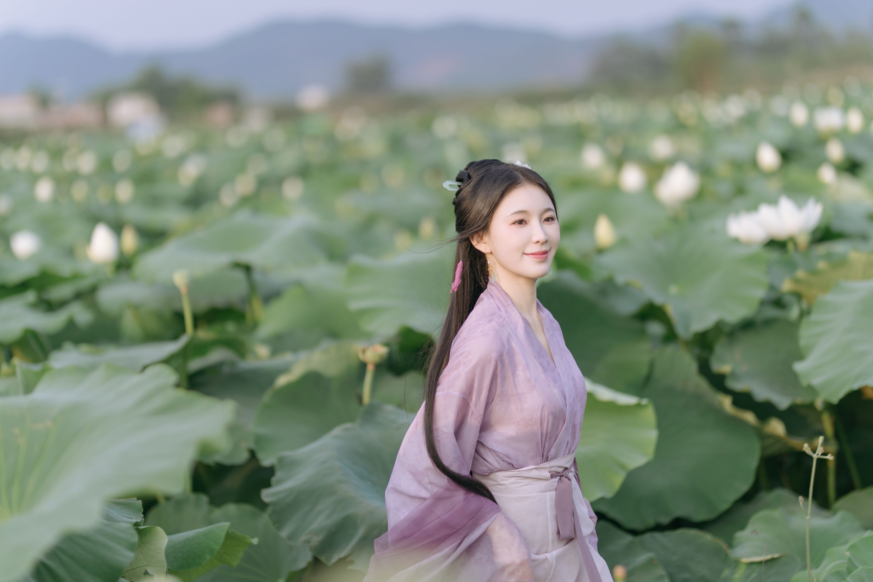 许尽欢～ – 《荷叶连田田》[17P]