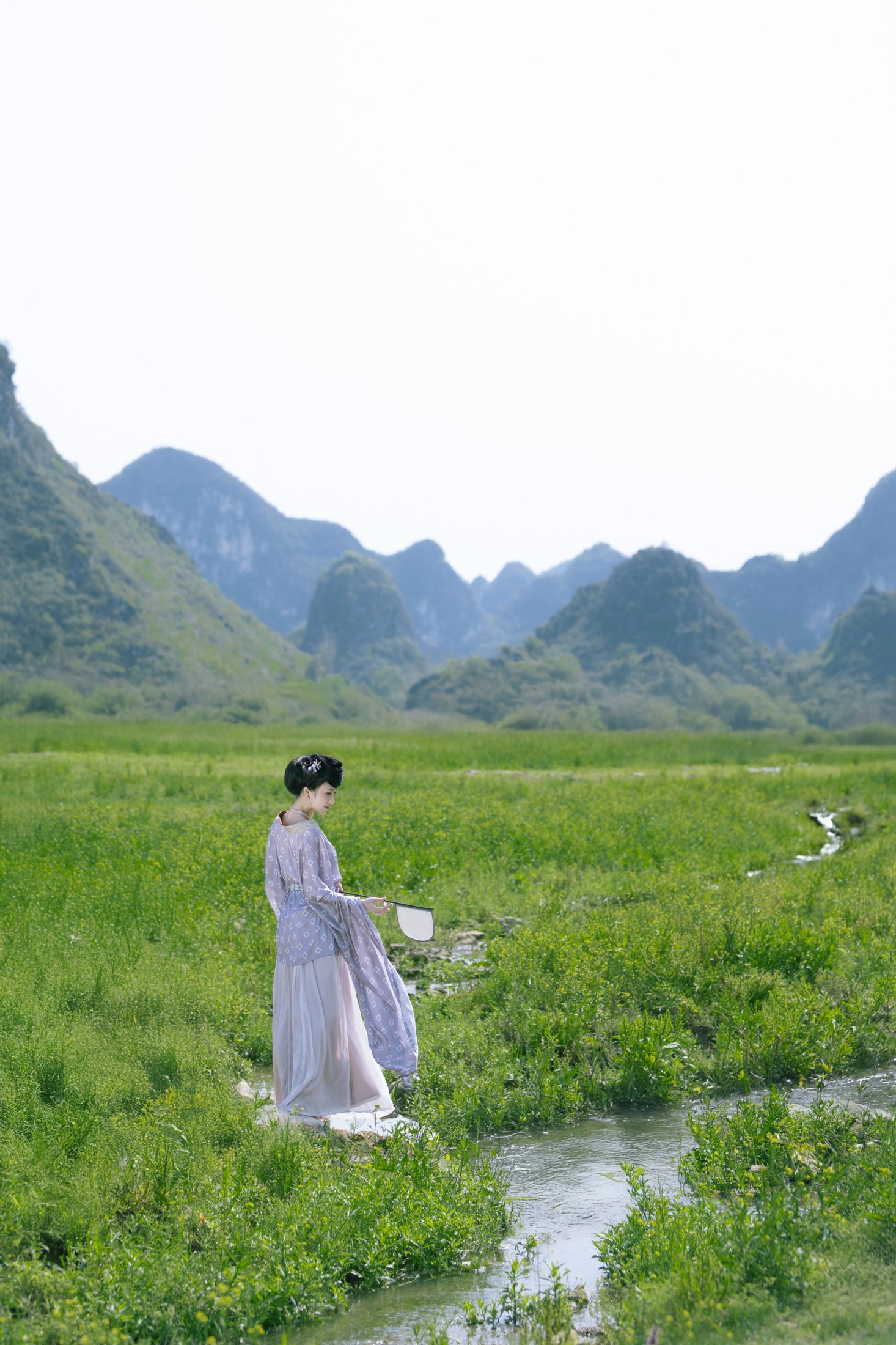 榴莲牛奶 – 《芳草》[26P]