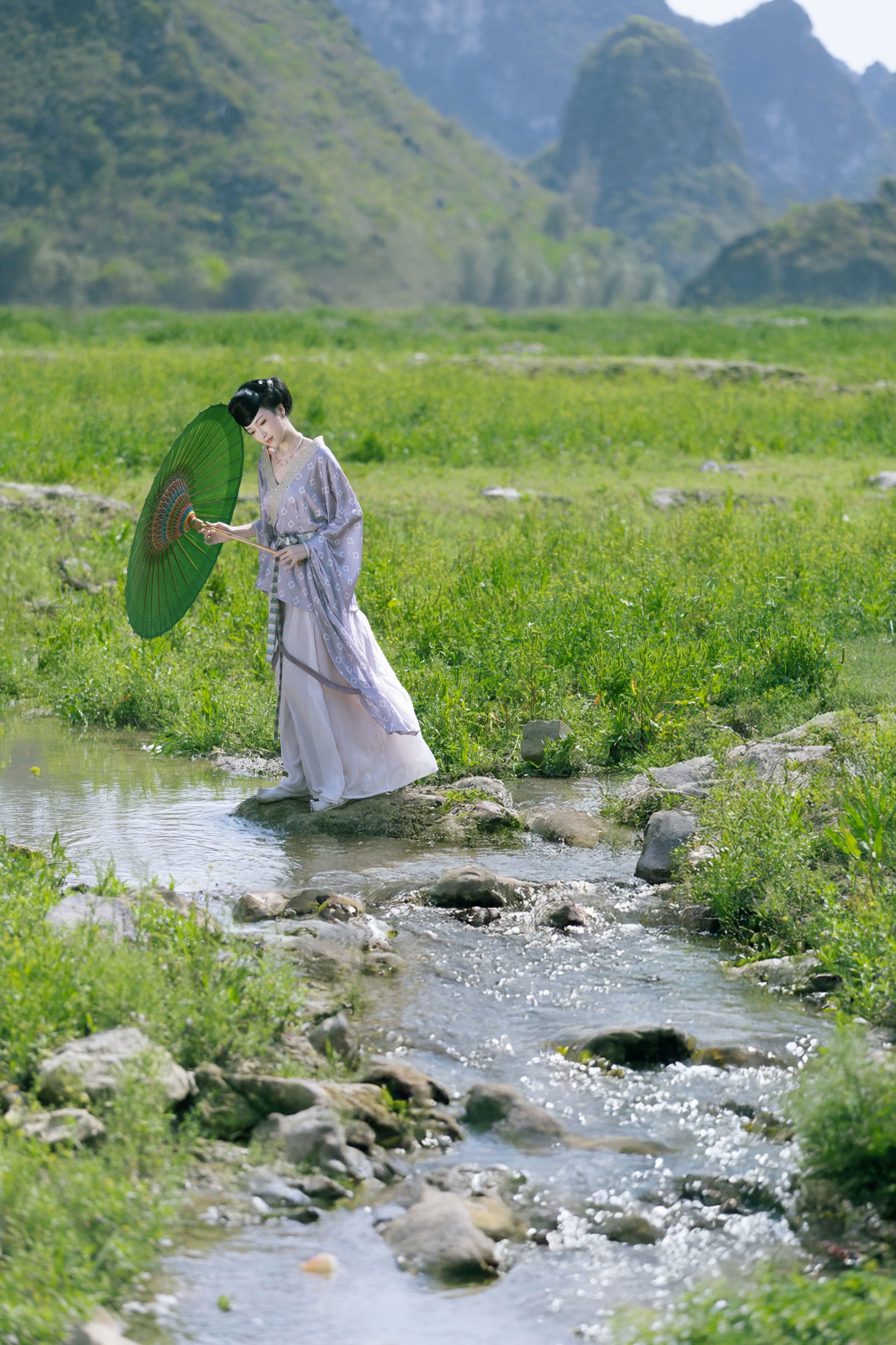 榴莲牛奶 – 《芳草》[26P]