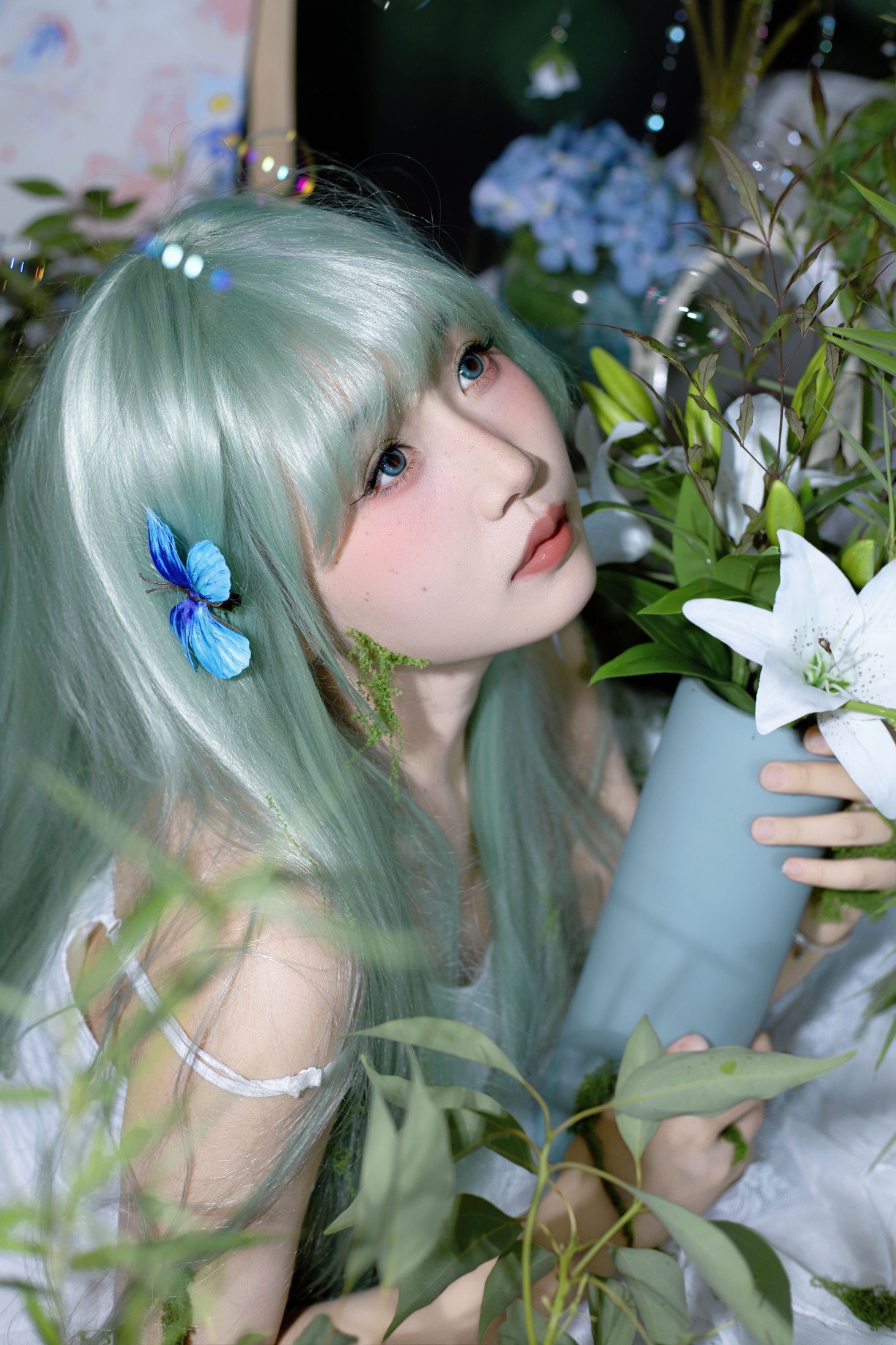 躲进鲨鱼嘴里 – 《我的身体长满苔藓，跌落在潮湿的绿意里》[14P]