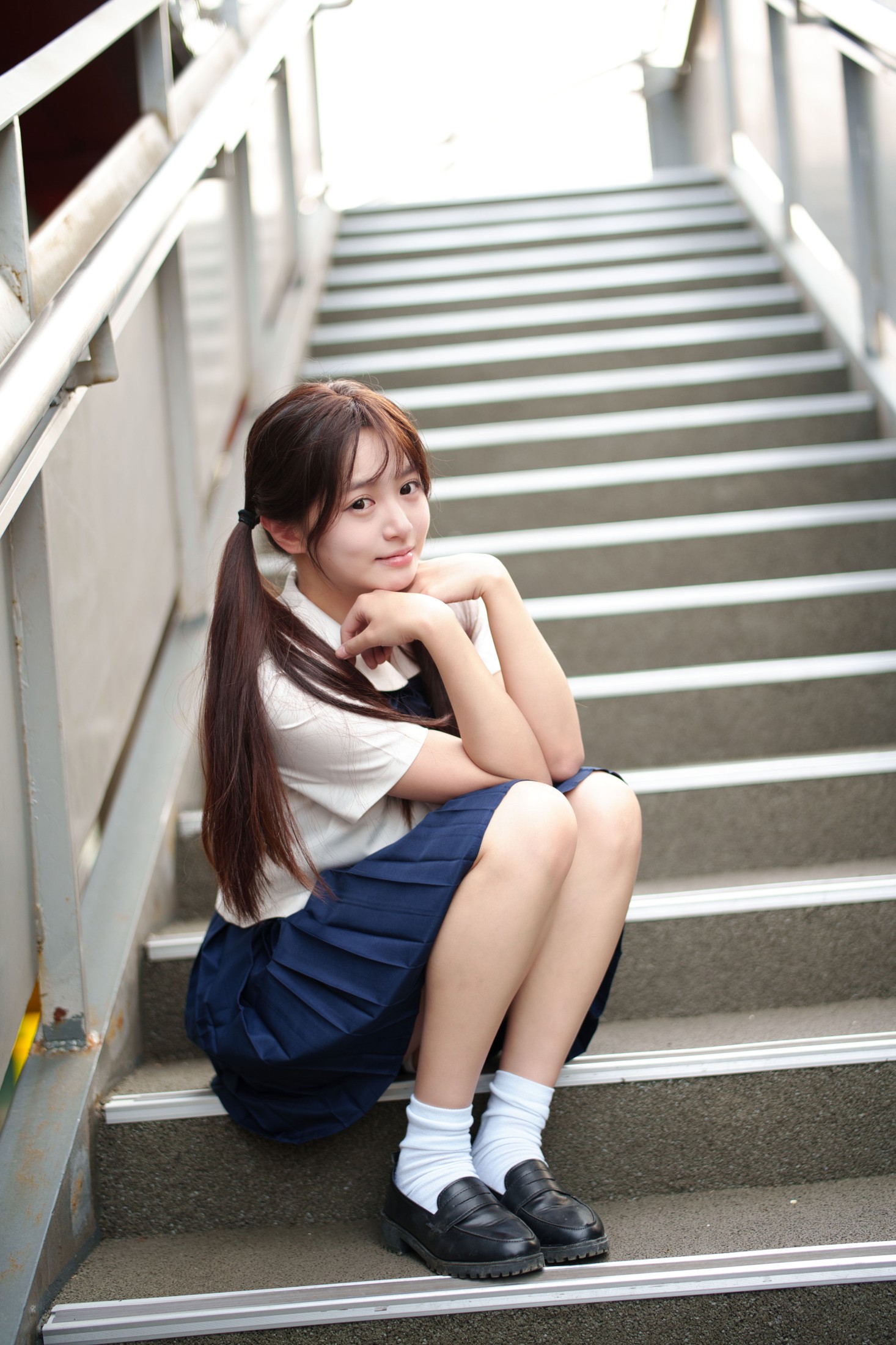 小亿 – 《初夏的烂漫》[48P]