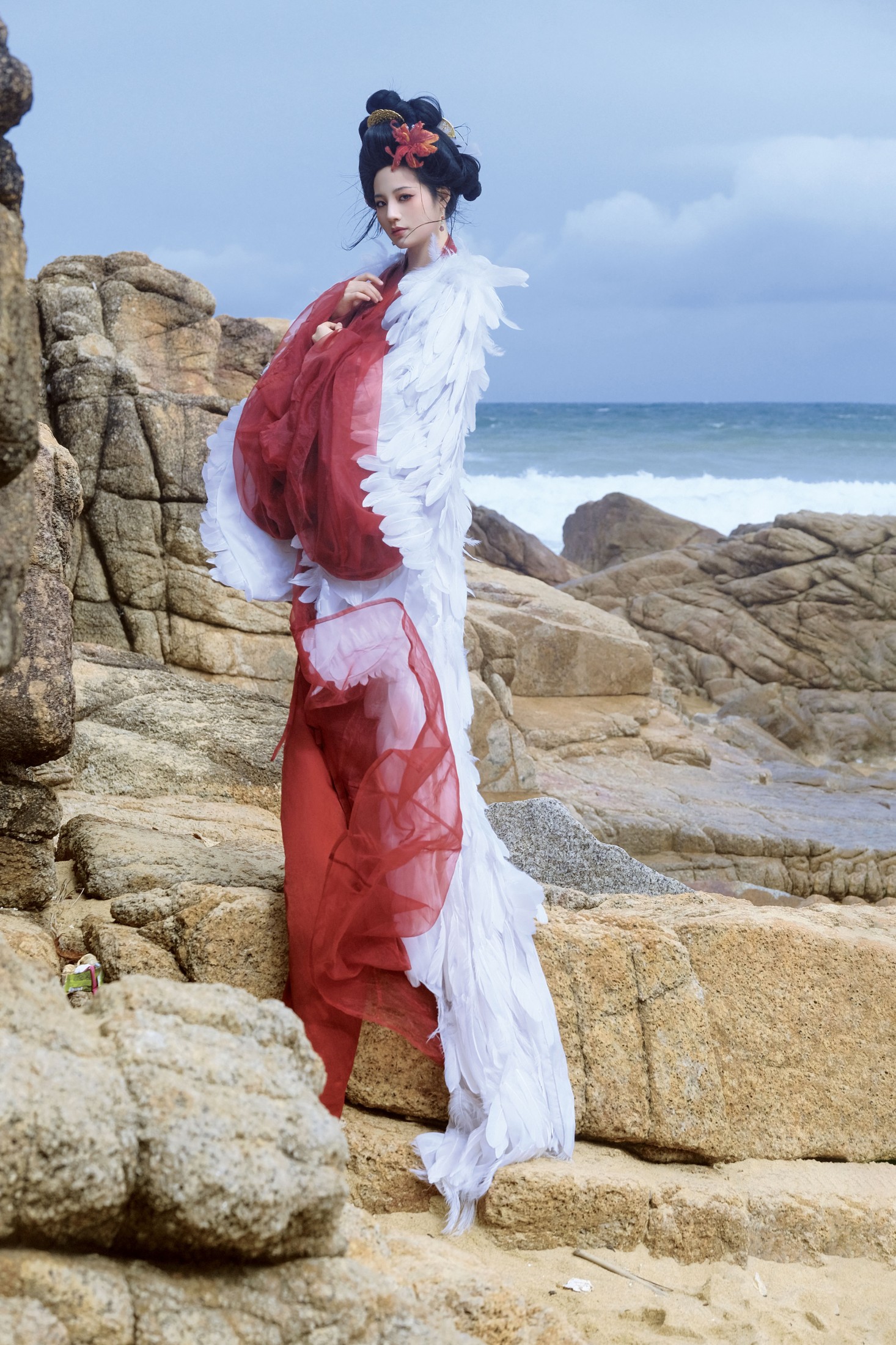 琼崽爱吃四季豆 – 《玄鸟》[28P]