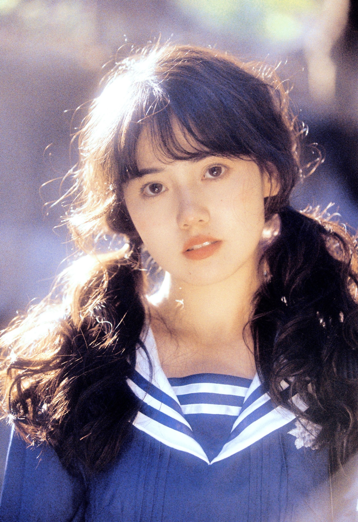 爆毛绵羊 – 《少女的裙摆》[18P]