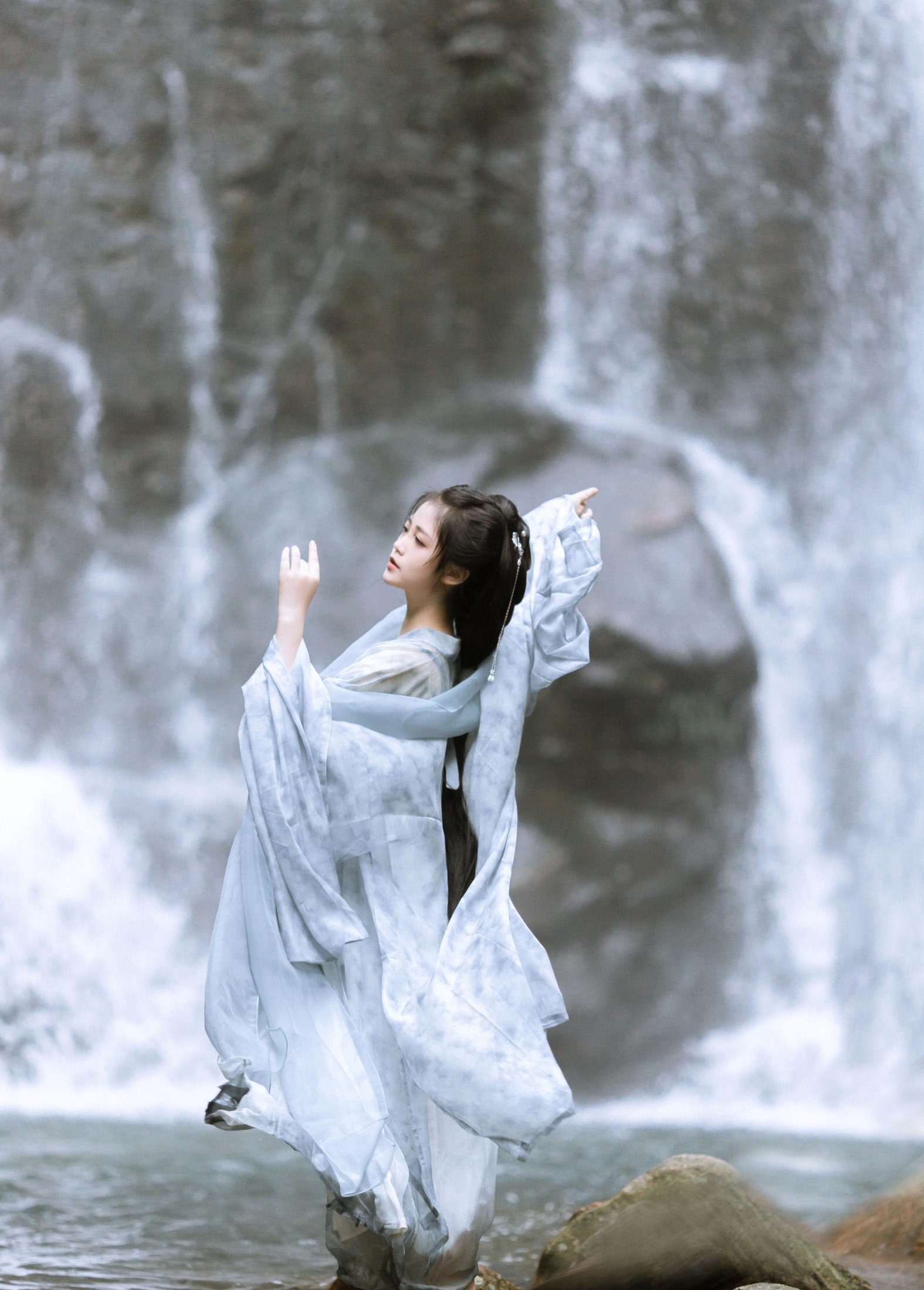 七七_ry – 《追风赶月莫停留》[20P]