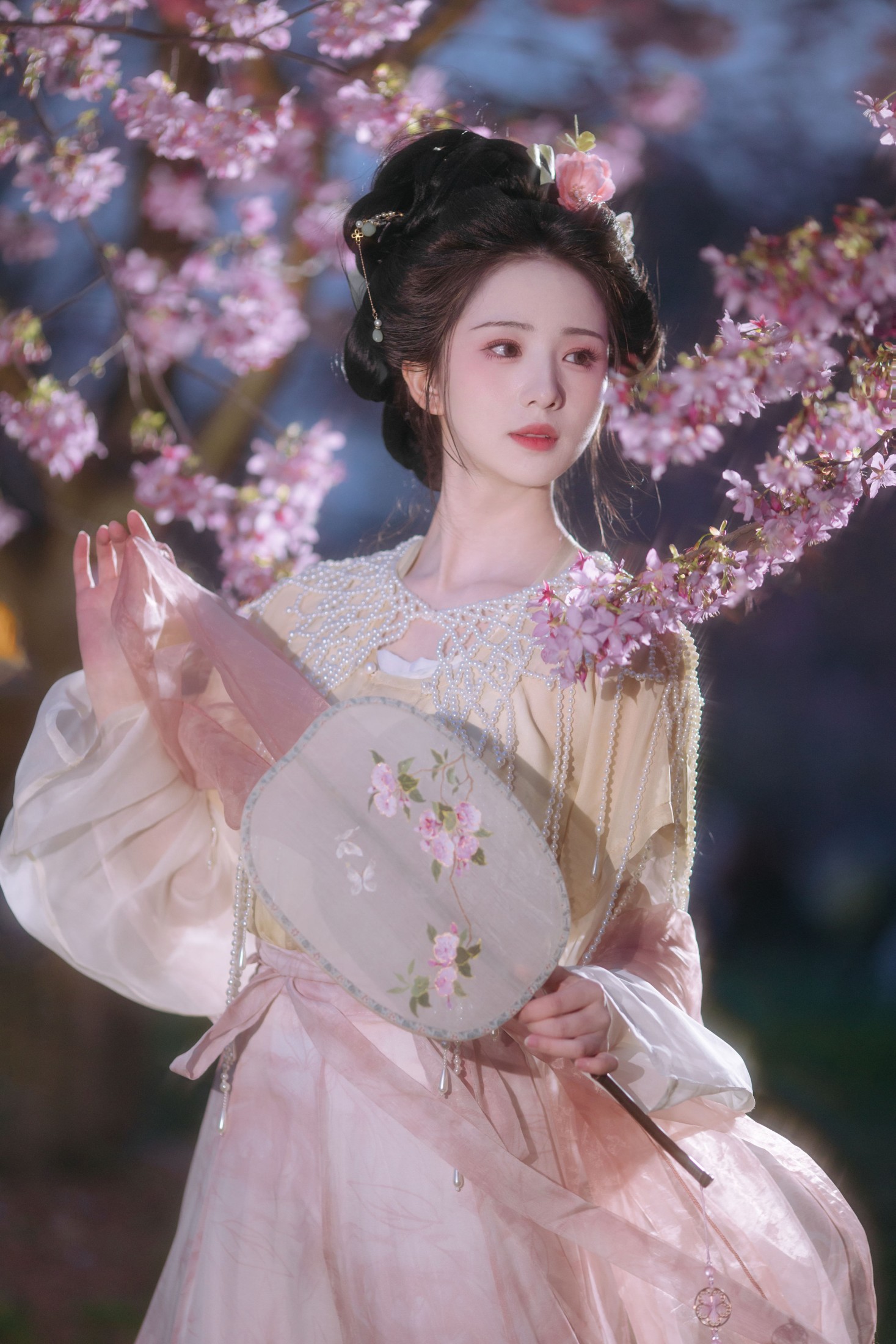 – 《春色如许》[26P]