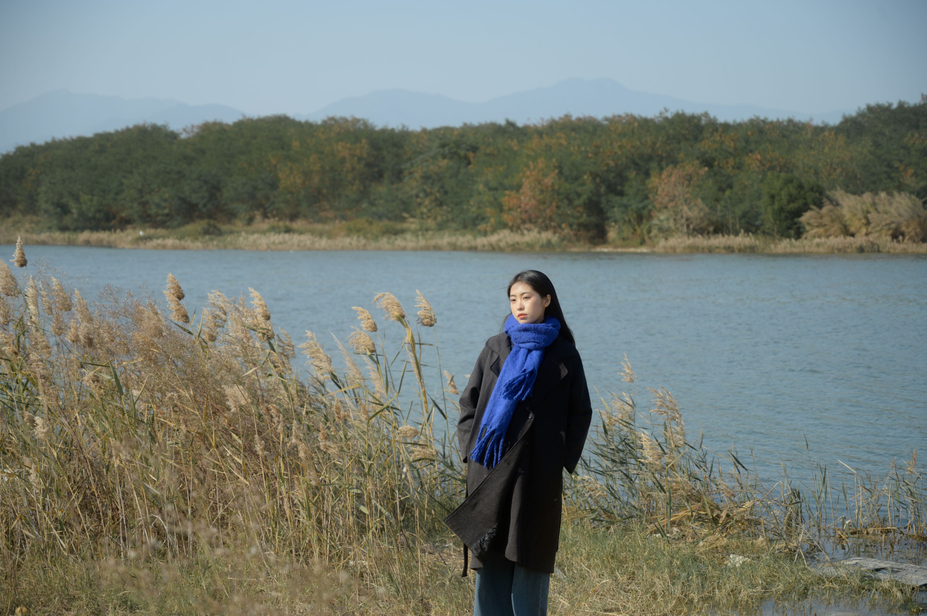 半个月亮 – 《冬天与芦苇》[17P]