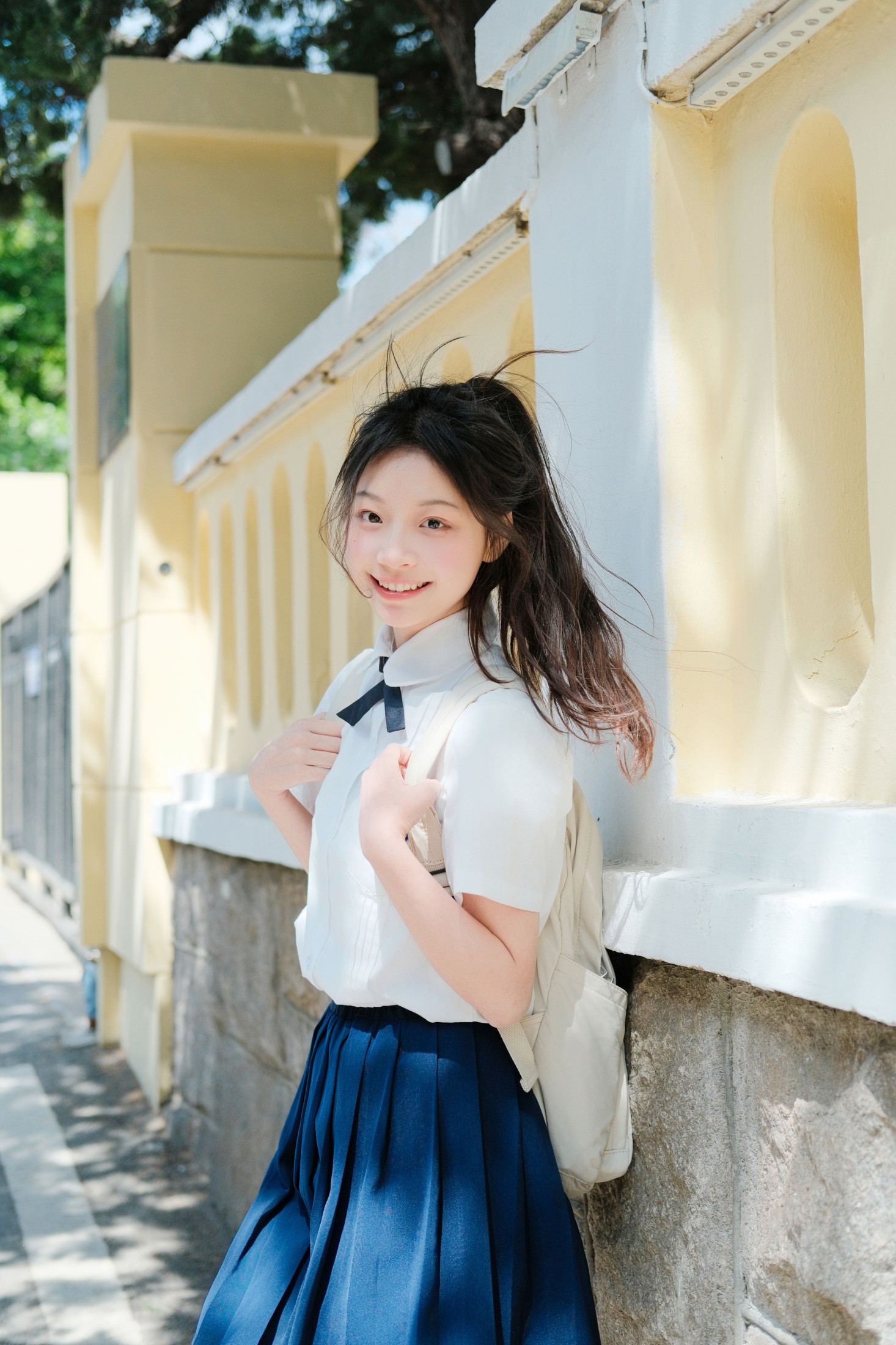 爱拍侧脸的小象 – 《等你下课》[19P]